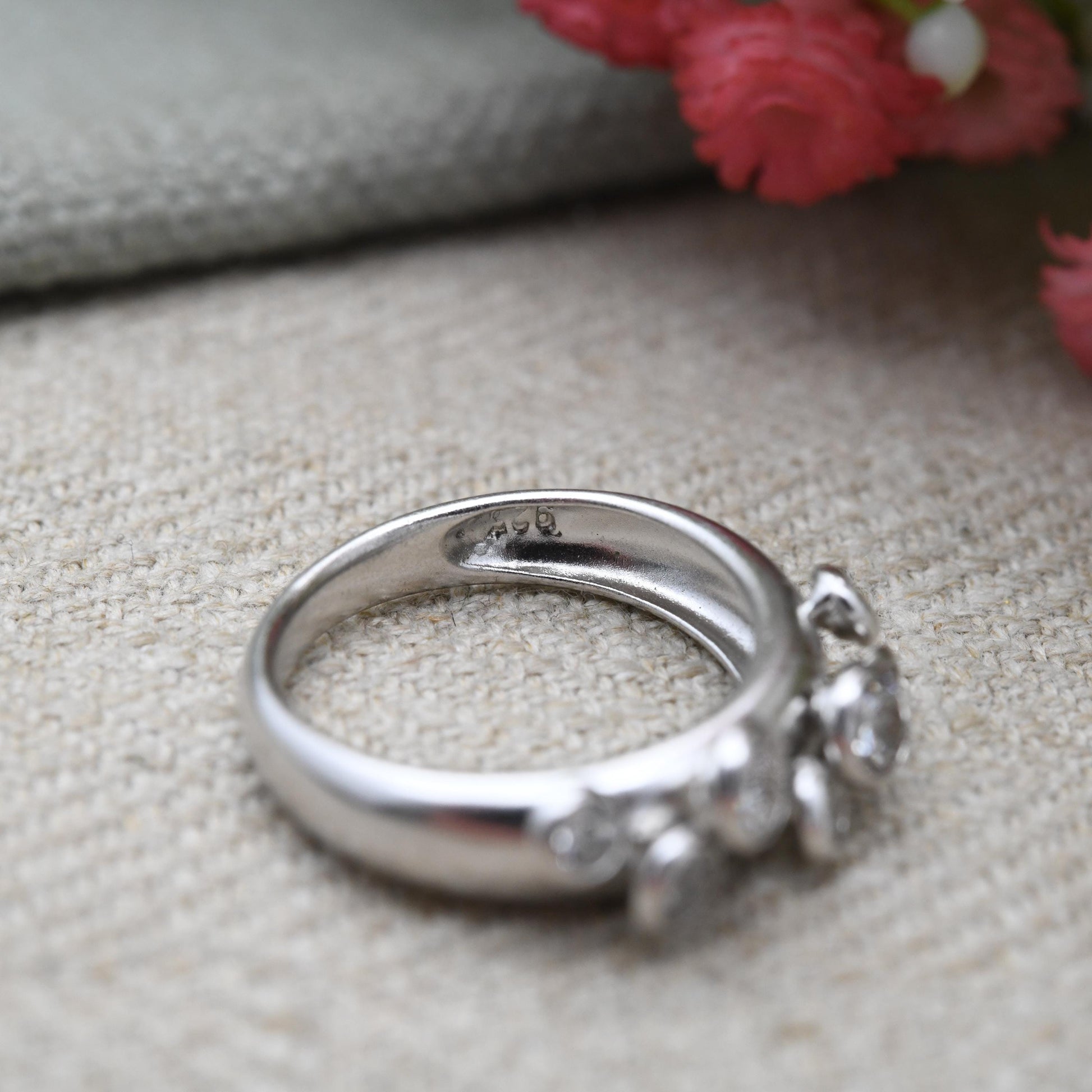 Vintage Sterling Silver CZ Moving Gemstone Band Ring - Large White Articulated Stones | Gift for Her | UK Size - M | US Size - 6 1/4