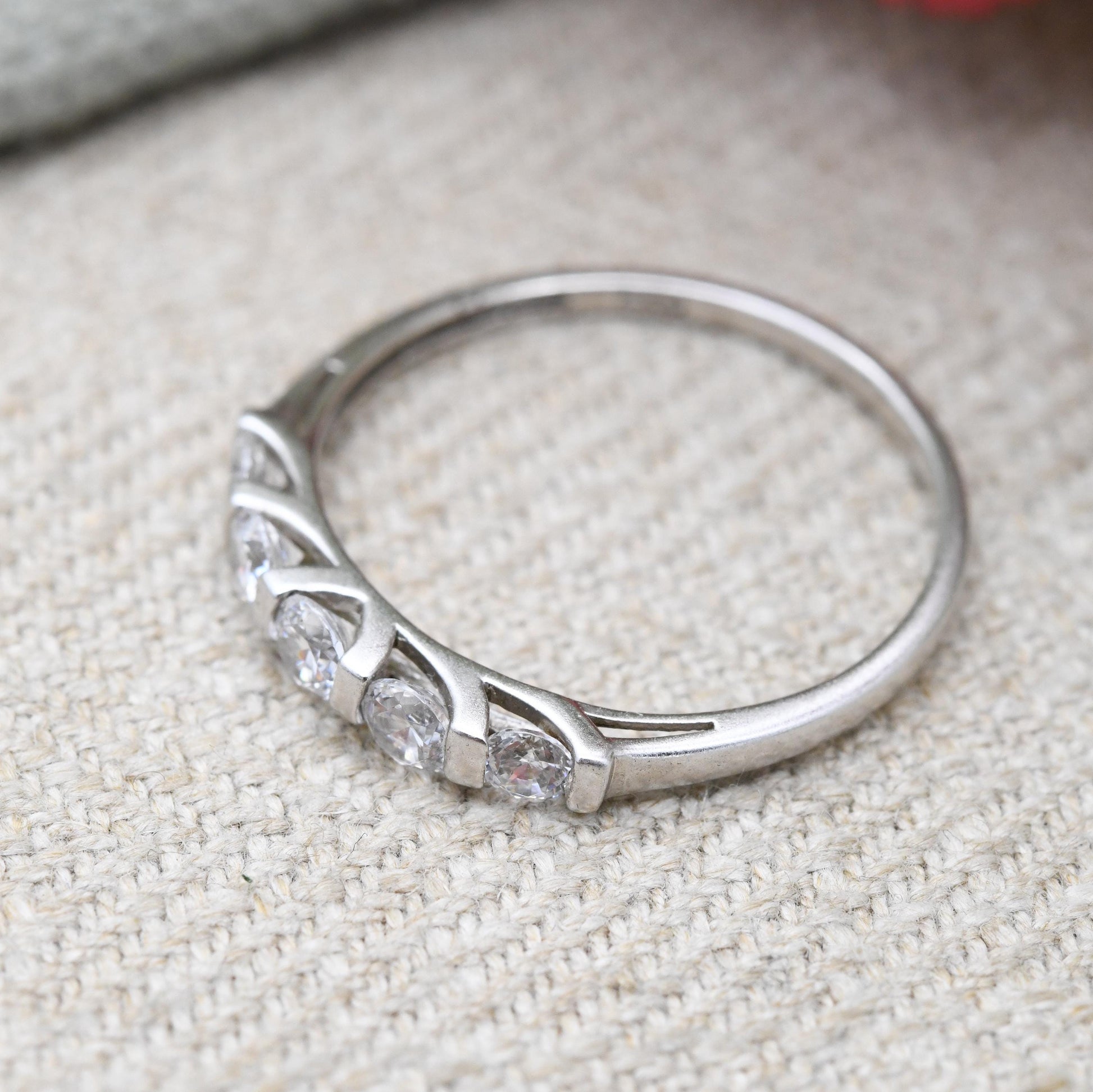 Sterling Silver Cubic Zirconia Five Stone Ring - Small White Stones CZ Ring | Y2K Placeholder Ring | UK Size - V 1/2 | US Size - 10 3/4