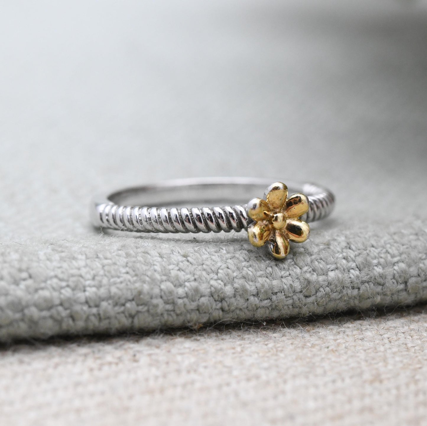 Vintage Sterling Silver Gold Plated Flower Ring TJC - Detailed Flower Floral Shape | Pretty Gift for Her | UK Size - N 1/2 | US Size - 6 3/4
