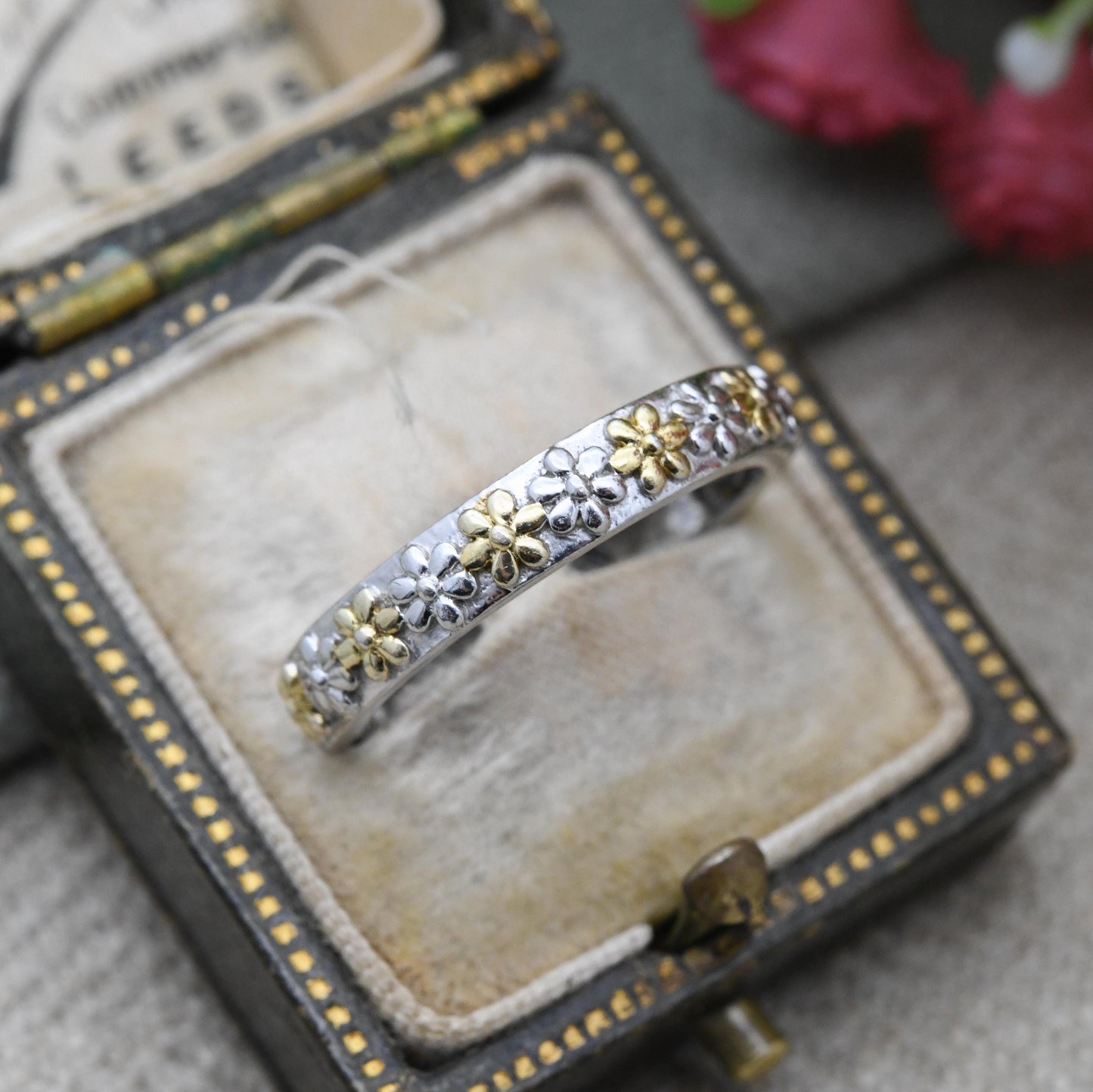 Vintage Sterling Silver and Gold Plated Floral Band TJC - Textured Flower Relief Ring | Gift for Her | Size UK - N 1/2 | US - 7