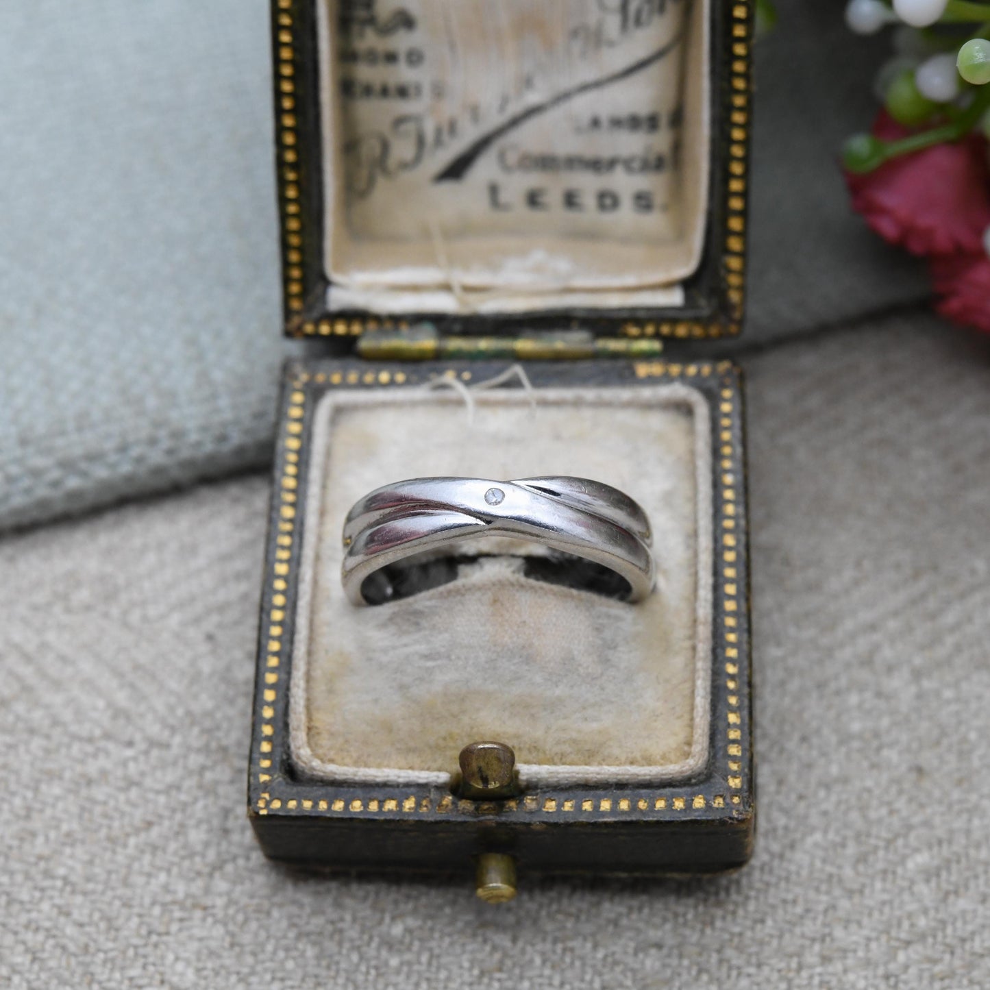 Chunky Sterling Silver Cross Band Diamond Ring - Round Clear Gemstone Ring | Minimal Unisex Everyday | UK Size - M 1/2 | US Size - 6 1/2