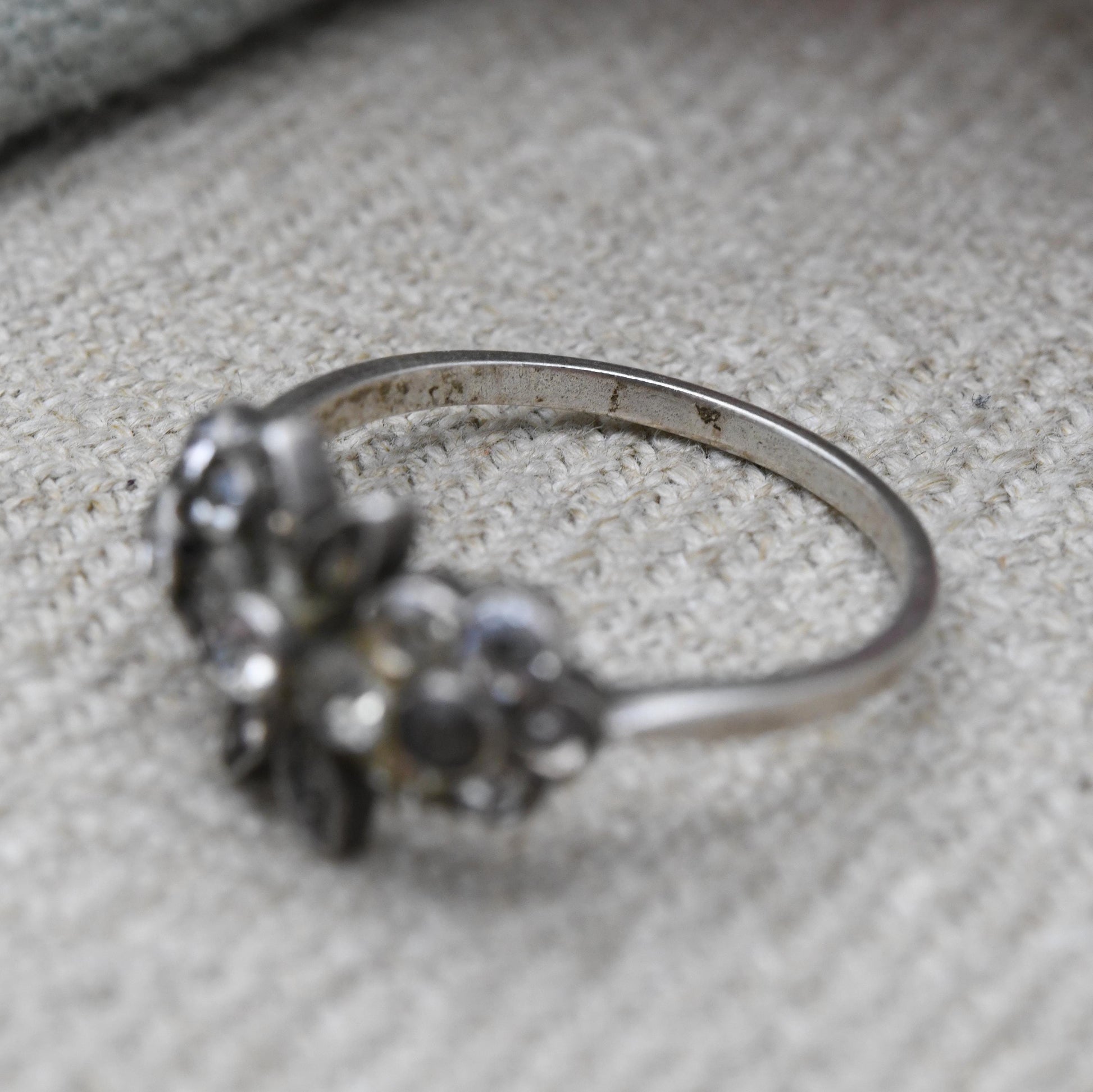 Vintage European Silver Paste Ring C.1940s - Floral Cluster Milgrain Setting Ring | UK Size - O 1/2 | US Size - 7 1/2