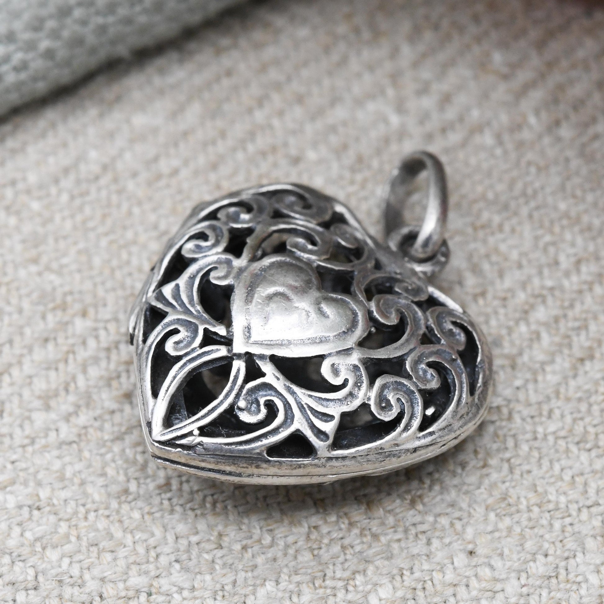 Vintage Sterling Silver Heart Locket Pendant with Openwork Ornate Design - Love Heart Shape Locket Pretty Gift for Her Charm Necklace Stack