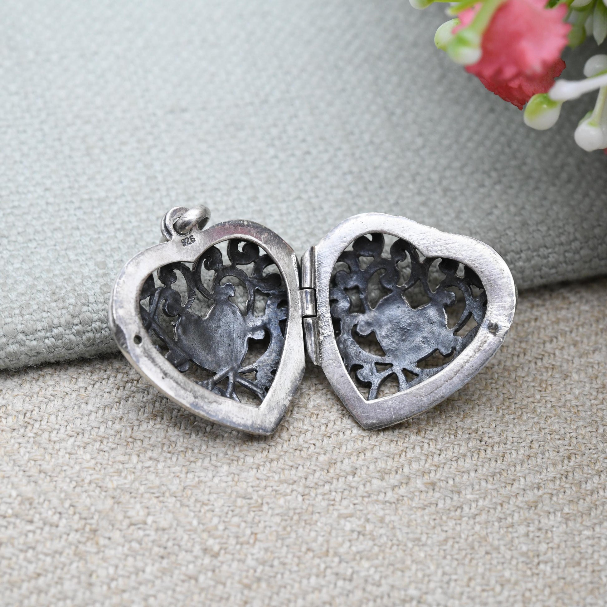 Vintage Sterling Silver Heart Locket Pendant with Openwork Ornate Design - Love Heart Shape Locket Pretty Gift for Her Charm Necklace Stack