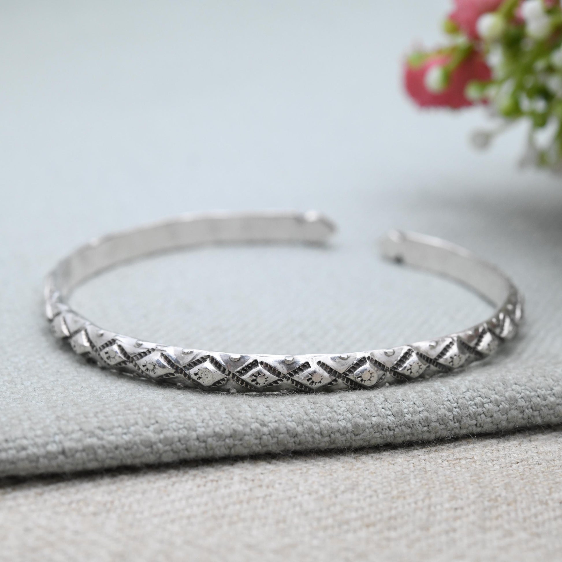 Vintage Sterling Silver Textured Torque Bangle Bracelet - Geometric Diamond Raised Relief Design | Gift for Her