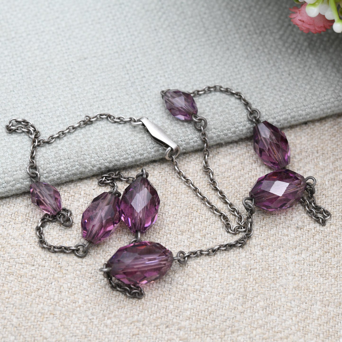 Antique Art Deco Silver Necklace c.1920s - Graduating Purple Faceted Glass Beads | Delicate Chain