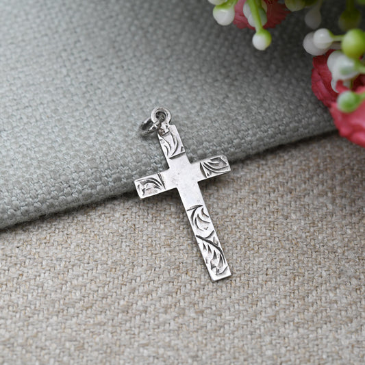 Vintage Sterling Silver Floral Cross Pendant - Textured Floral Engraving | Vintage Religious Jewellery | Gift for Charm Necklace