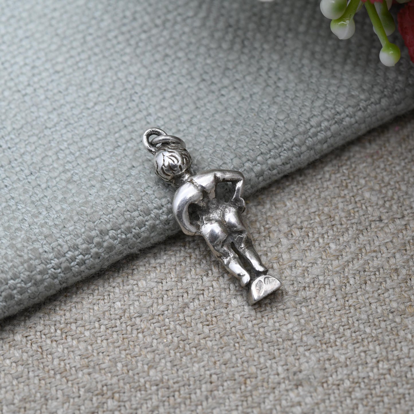 Vintage 800 Silver Manneken Pis Souvenir Charm Pendant - Petite Julian | Brussels | Belgian Tourist Charm | Souvenir Gift for Charm Bracelet