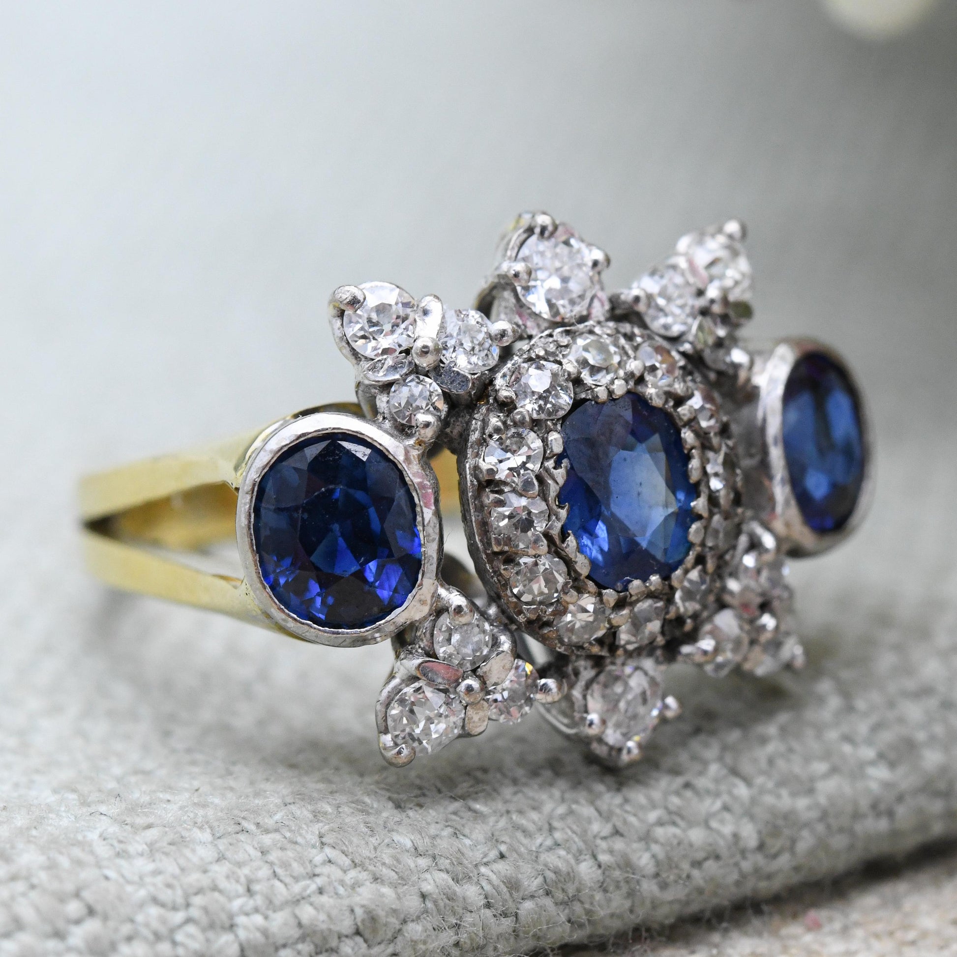 Vintage 18ct Gold Three Stone Sapphire and Diamond Ring 2.4ct - Mid-Century Statement Cocktail Ring Antique Conversion | Size UK N 1/2 US 7