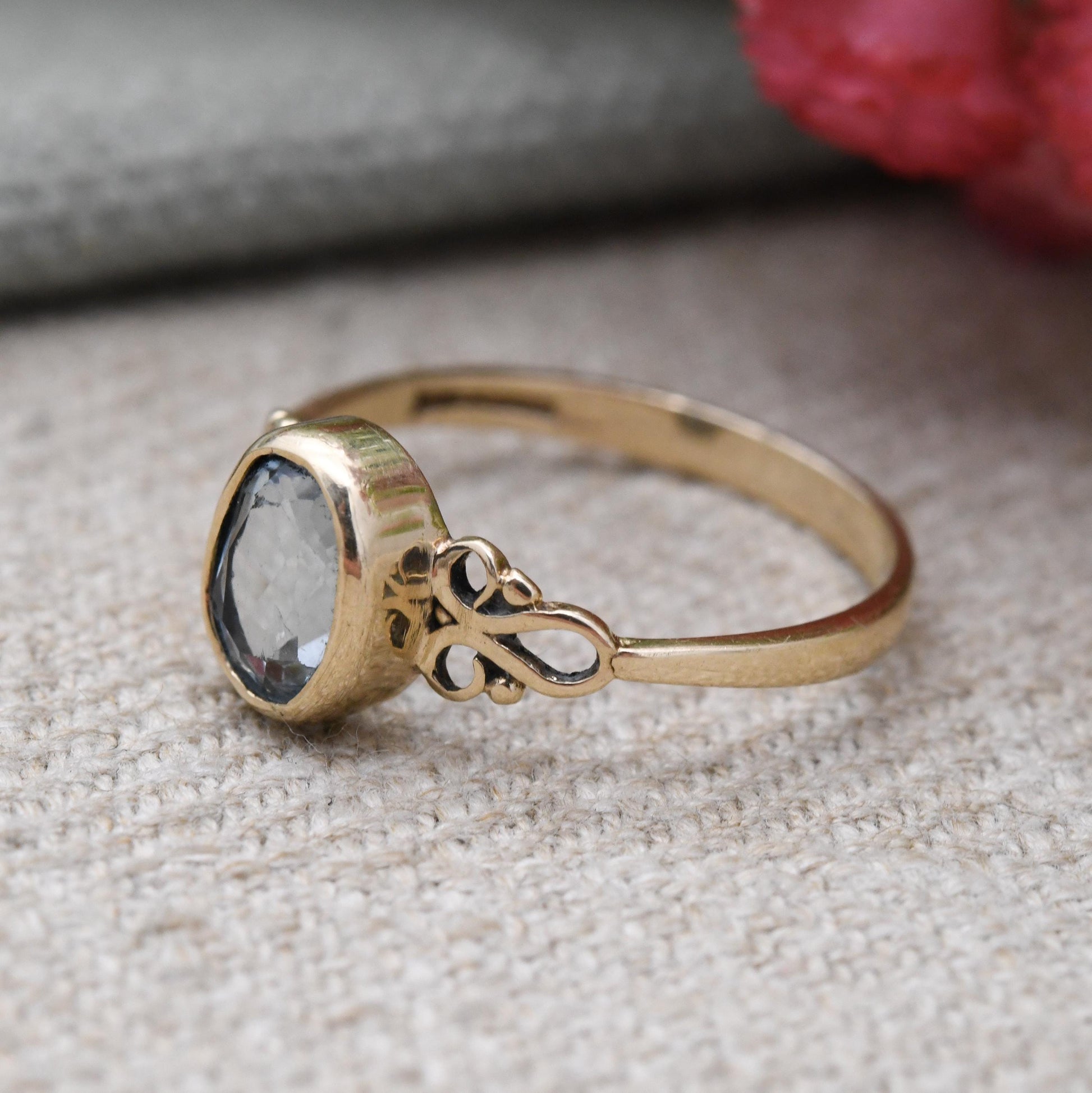 Vintage 9ct Gold Ring with Light Blue Stone 1995 - Pretty Pale Blue Gemstone Gift for Her | Ornate Shoulders | UK Size - P | US Size - 8