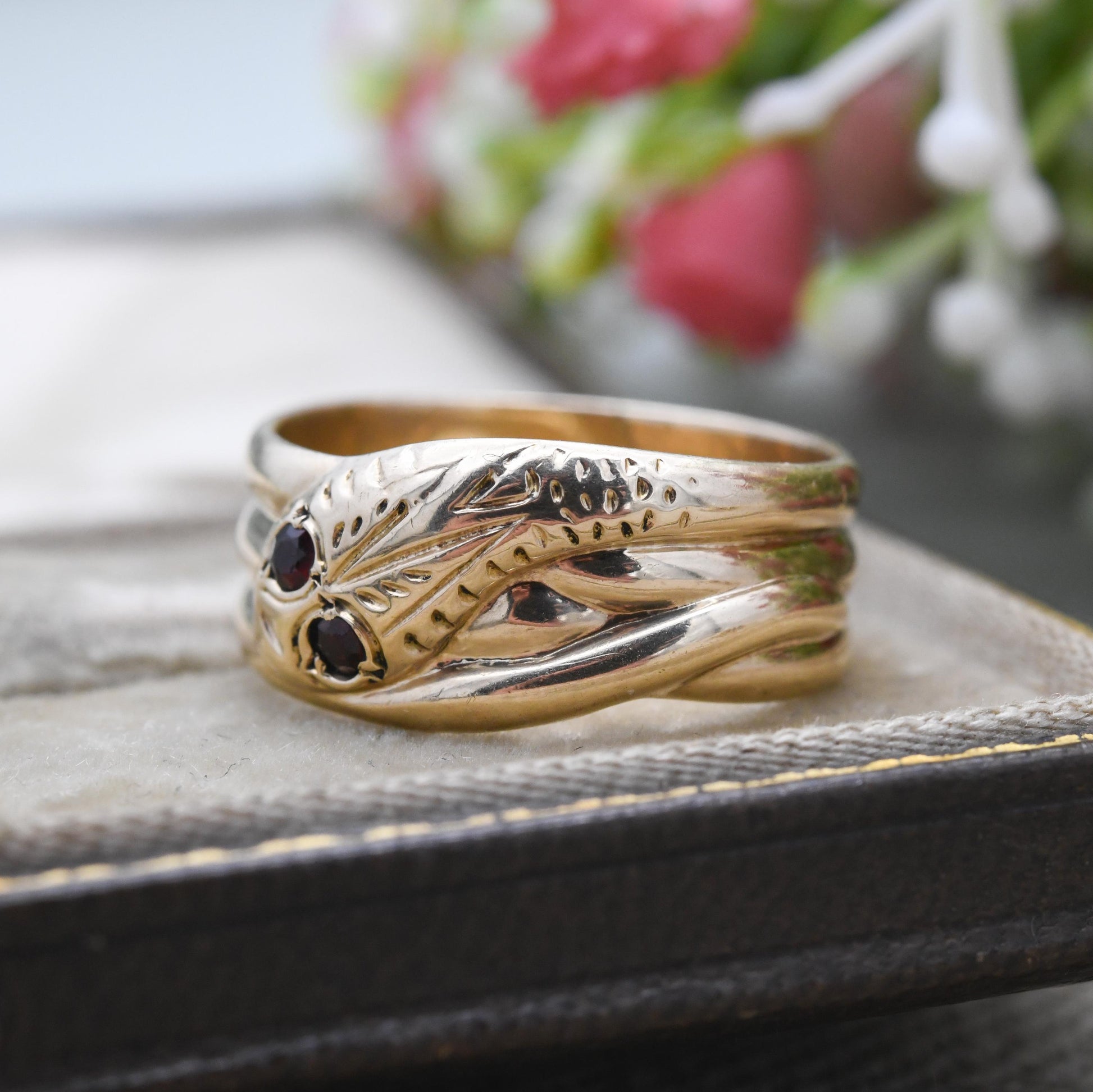 Vintage 9ct Gold Garnet Snake Ring - Victorian Style Snake Band | Garnet Eyes | Unusual Unisex Engagement | UK Size - Q | US Size - 8 1/4