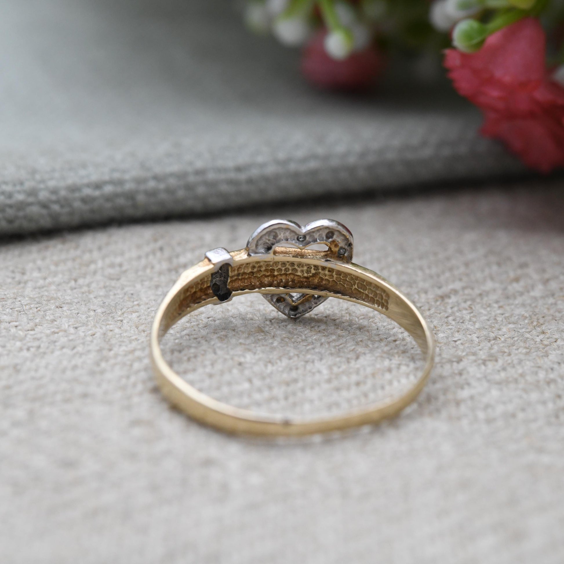 Vintage 9ct Gold Diamond Heart Buckle Ring – Yellow & White Gold Open Heart Design | Sentimental Gift | UK Size - T | US Size - 9 3/4