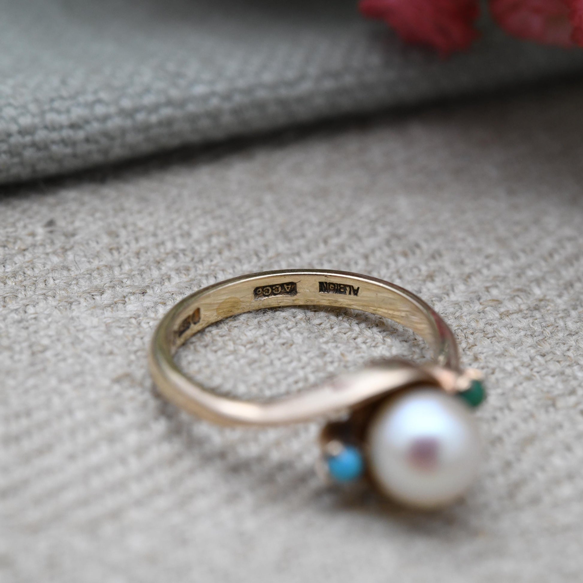 Vintage 9ct Gold Pearl & Turquoise Ring – London 1964 by Albion | Real Pearl with Turquoise Accents | UK Size - L | US Size - 6