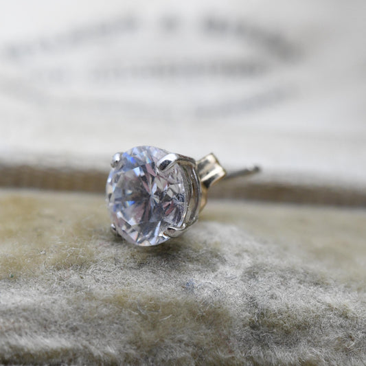 Single 9ct White Gold Stud Earring with Large CZ Clear Stone - Faceted Sparkly Stone | Butterfly Back