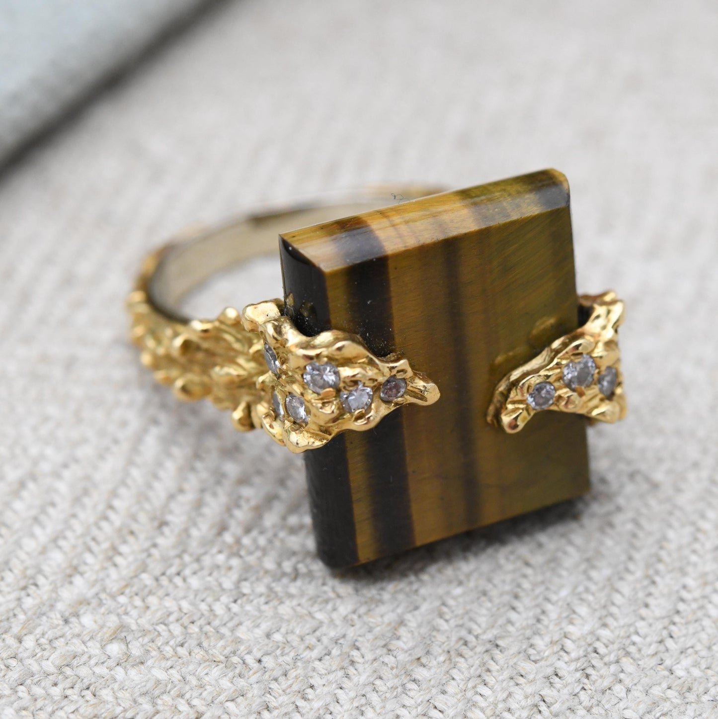 Vintage 18ct Gold Tiger's Eye and Diamond Cocktail Ring c. 1960s - Mid-Century Modernist Gemstone Dress Ring l UK Size - P | US Size - 8