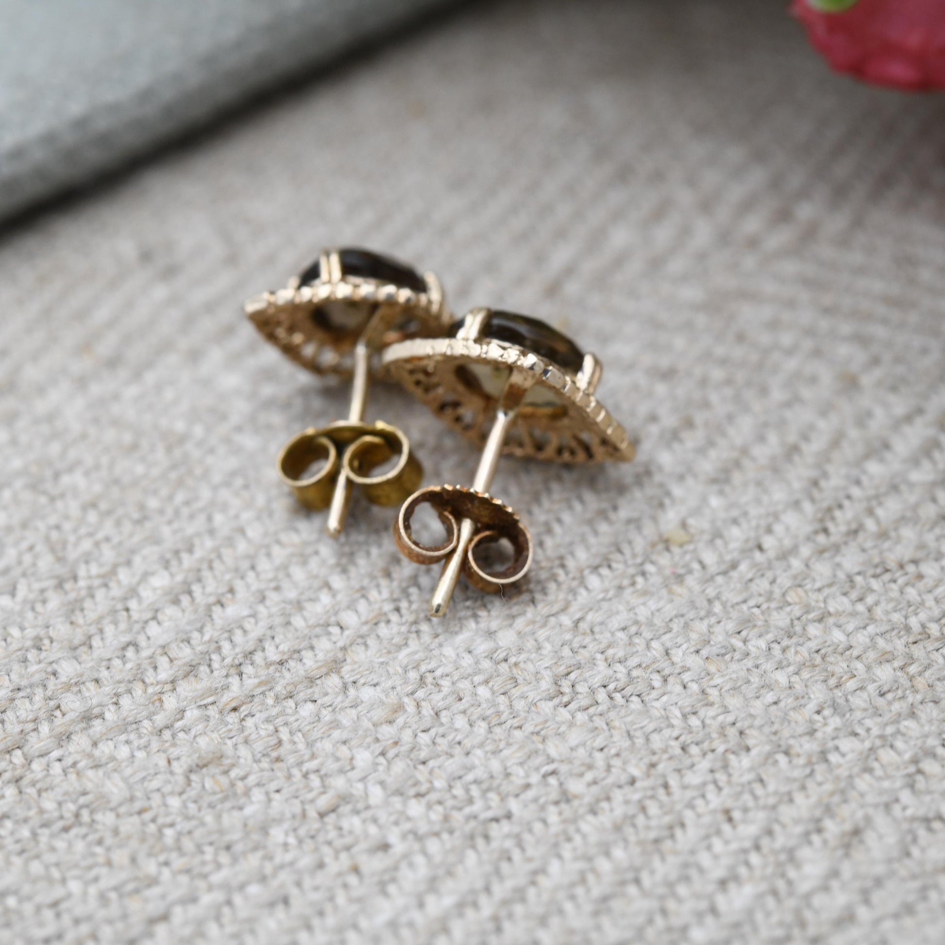 Vintage 9ct Gold Smoky Quartz Prong Set Stud Earrings - Diamond Shaped Openwork Milgrain Border | Butterfly Back | Everyday Stud Earrings