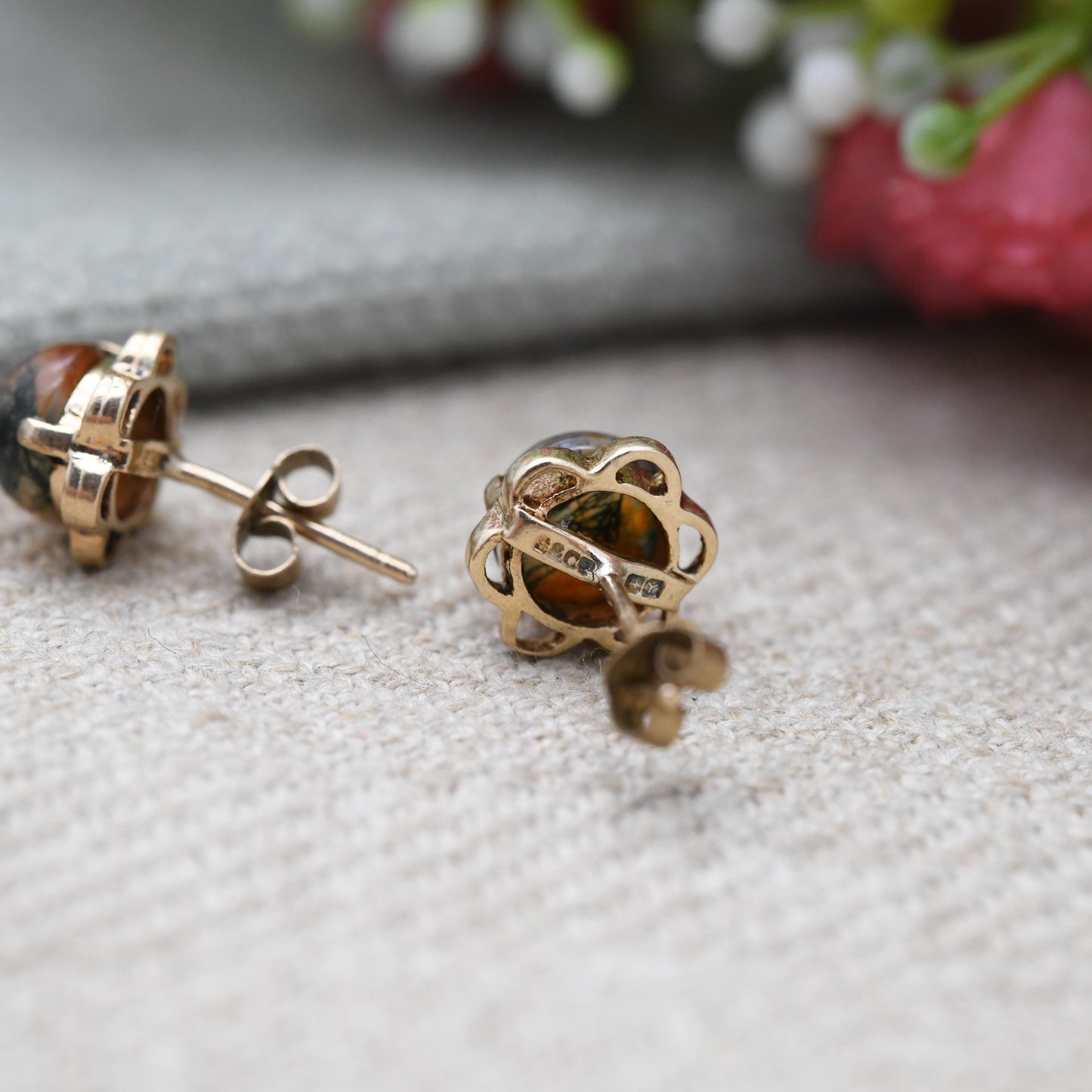 Vintage 9ct Gold Moss Agate Cabochon Stud Earrings - Prong Set Openwork Border | Gold Gift for Her | Butterfly Back | Everyday Stud Earrings