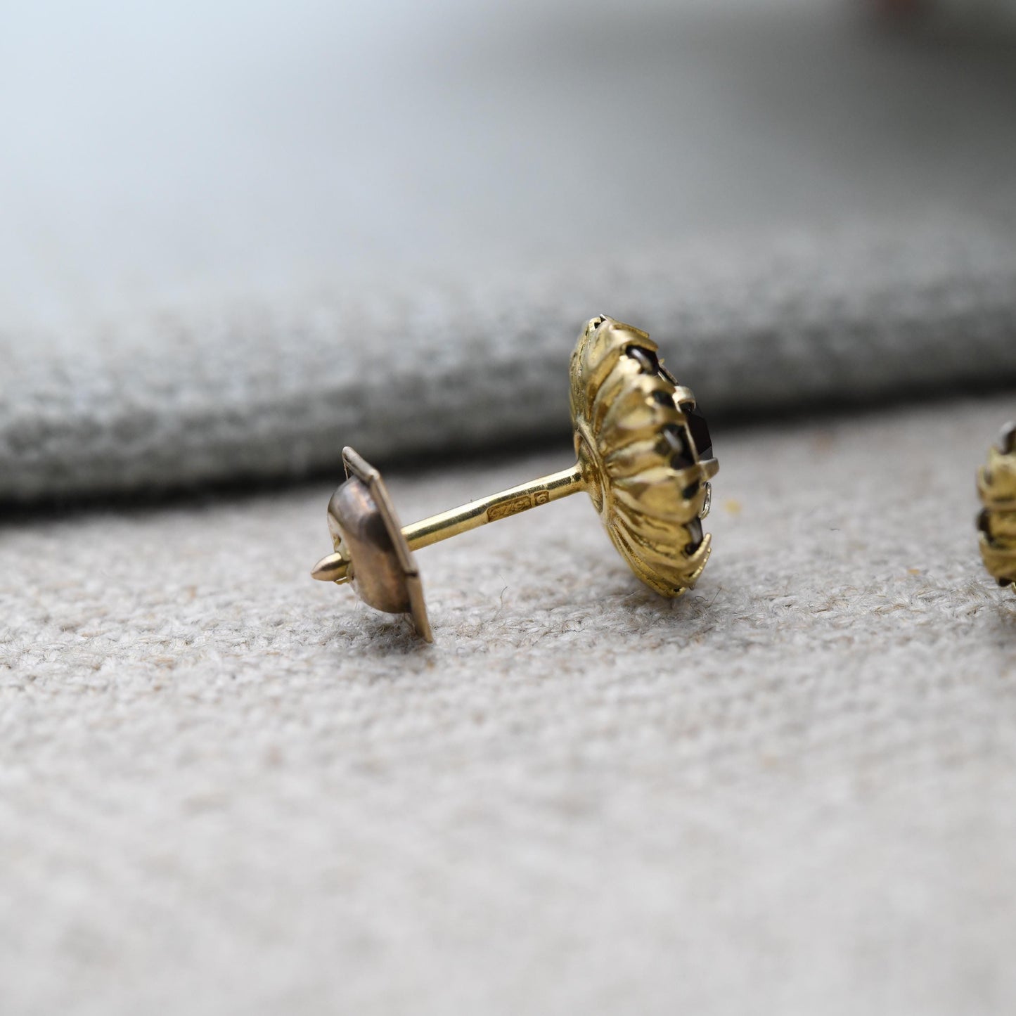 Vintage 9ct Gold Red Paste Cluster Stud Earrings - Sparkly Red Gemstone | Gold Birthday Gift | Butterfly Back | Everyday Stud Earrings