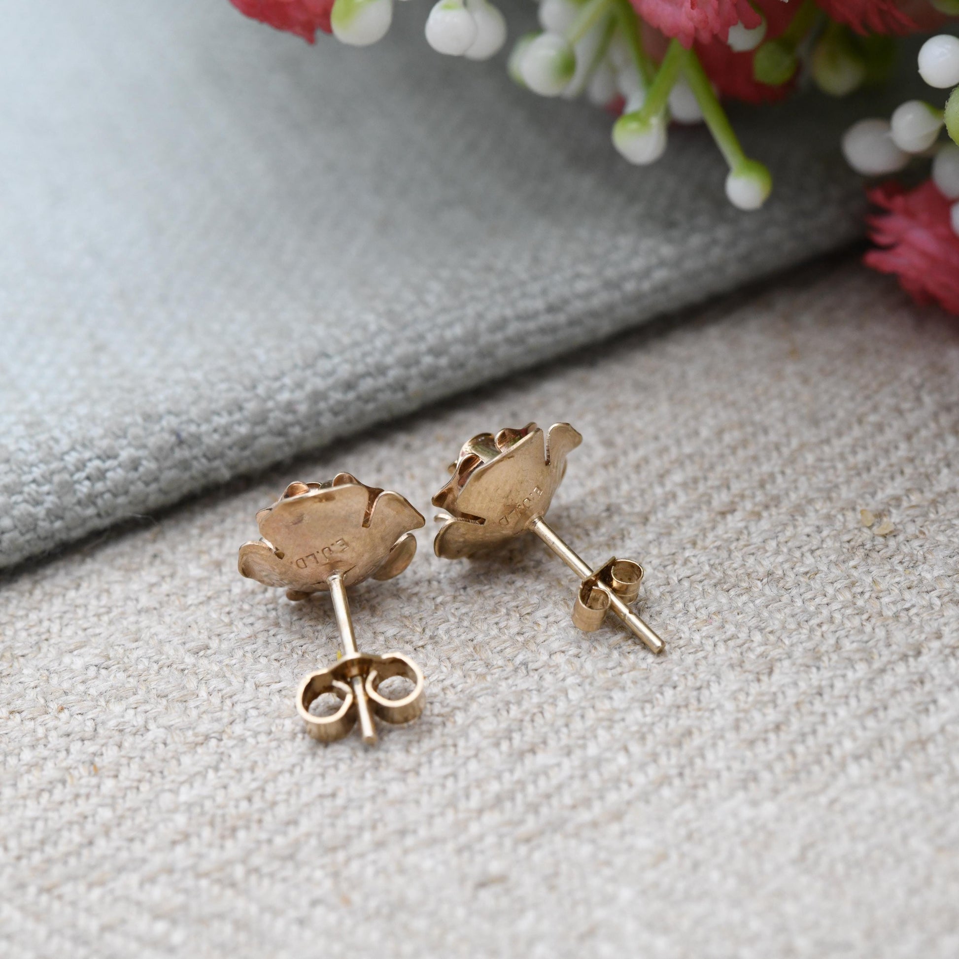 Vintage 9ct Gold Flower Stud Earrings 1977 - Statement Rose Shape Solitaire Floral Studs with Butterfly Backs | Gift for Her