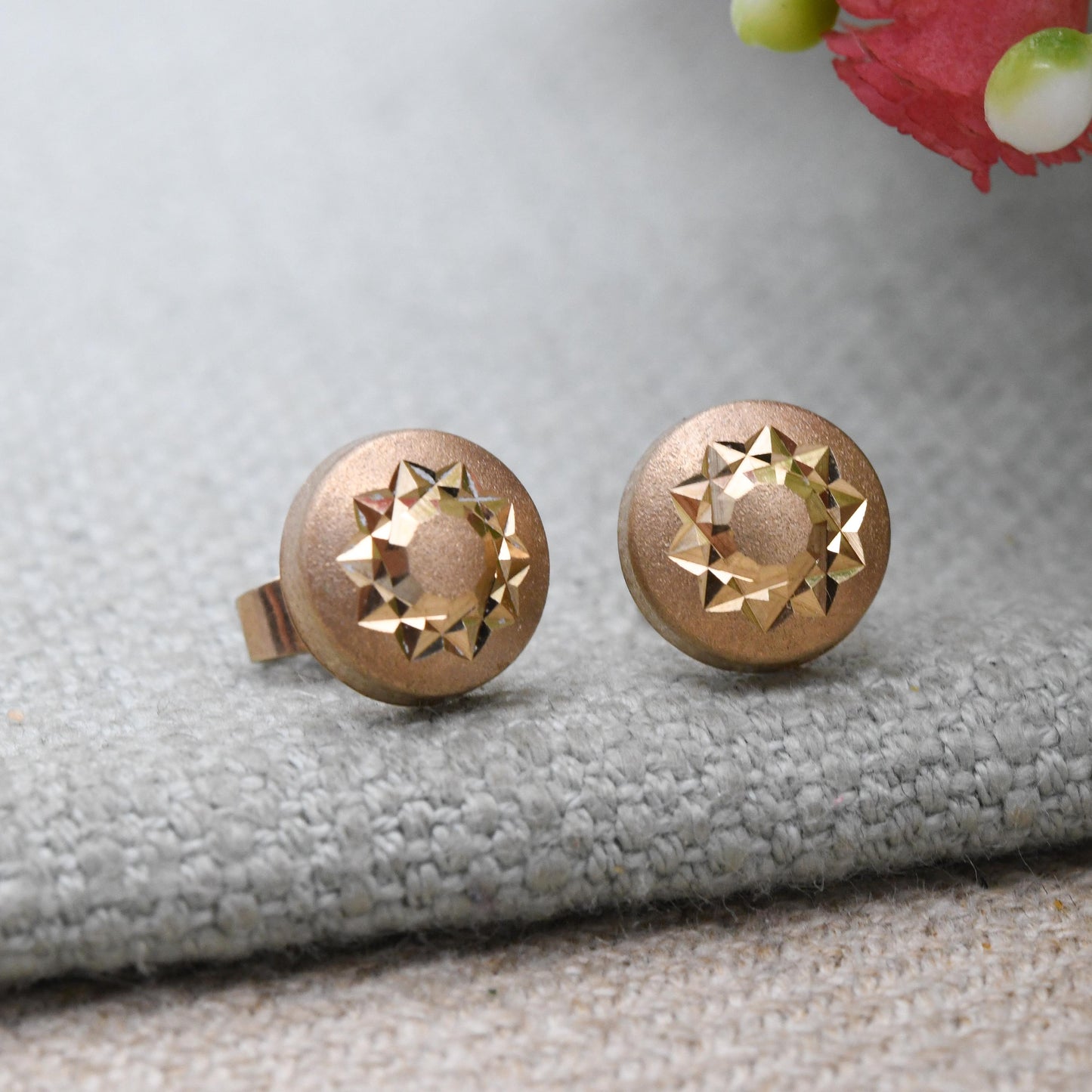 Vintage 9ct Gold Star Stud Earrings - Diamond Cut Textured Star Sun Yellow Gold Studs | Delicate Gold Jewellery Gift for Her