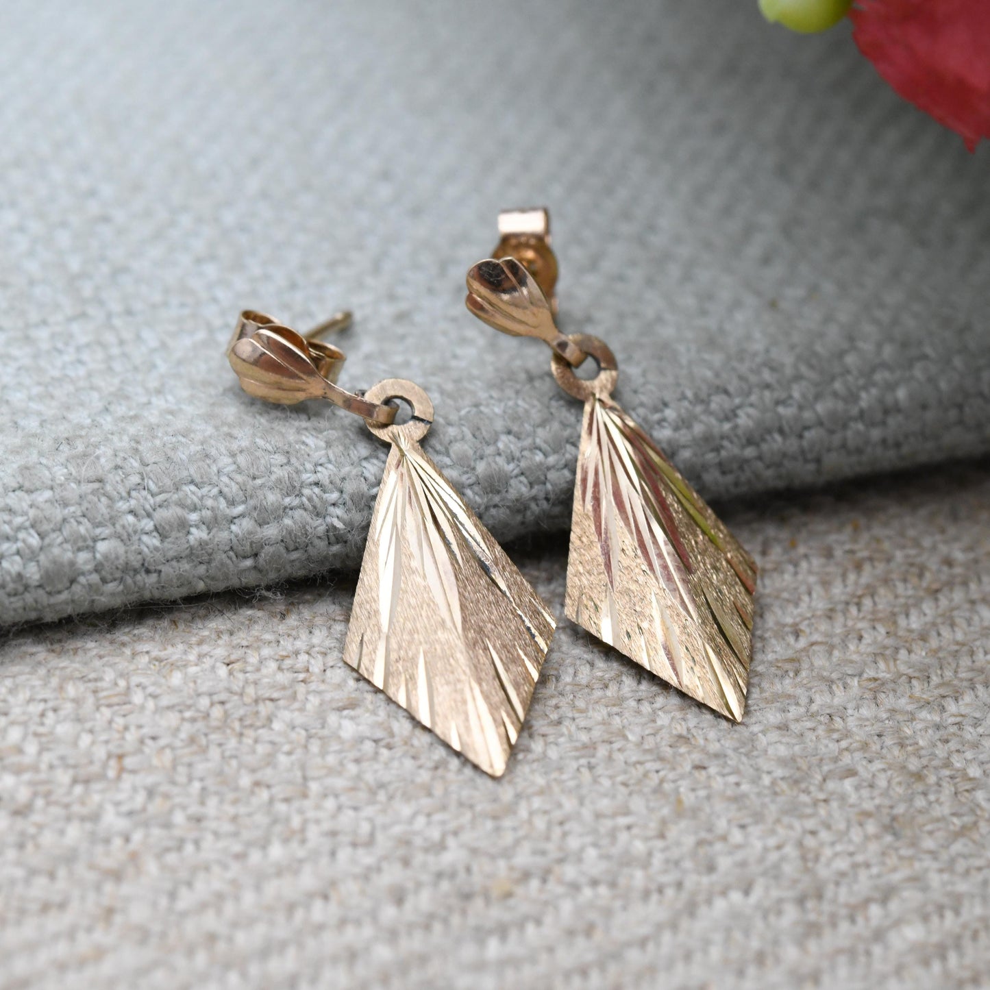 Vintage 9ct Gold Diamond-cut Drop Earrings | Small Delicate Light Gold Dangle Earrings with Butterfly Backs | Minimal Design
