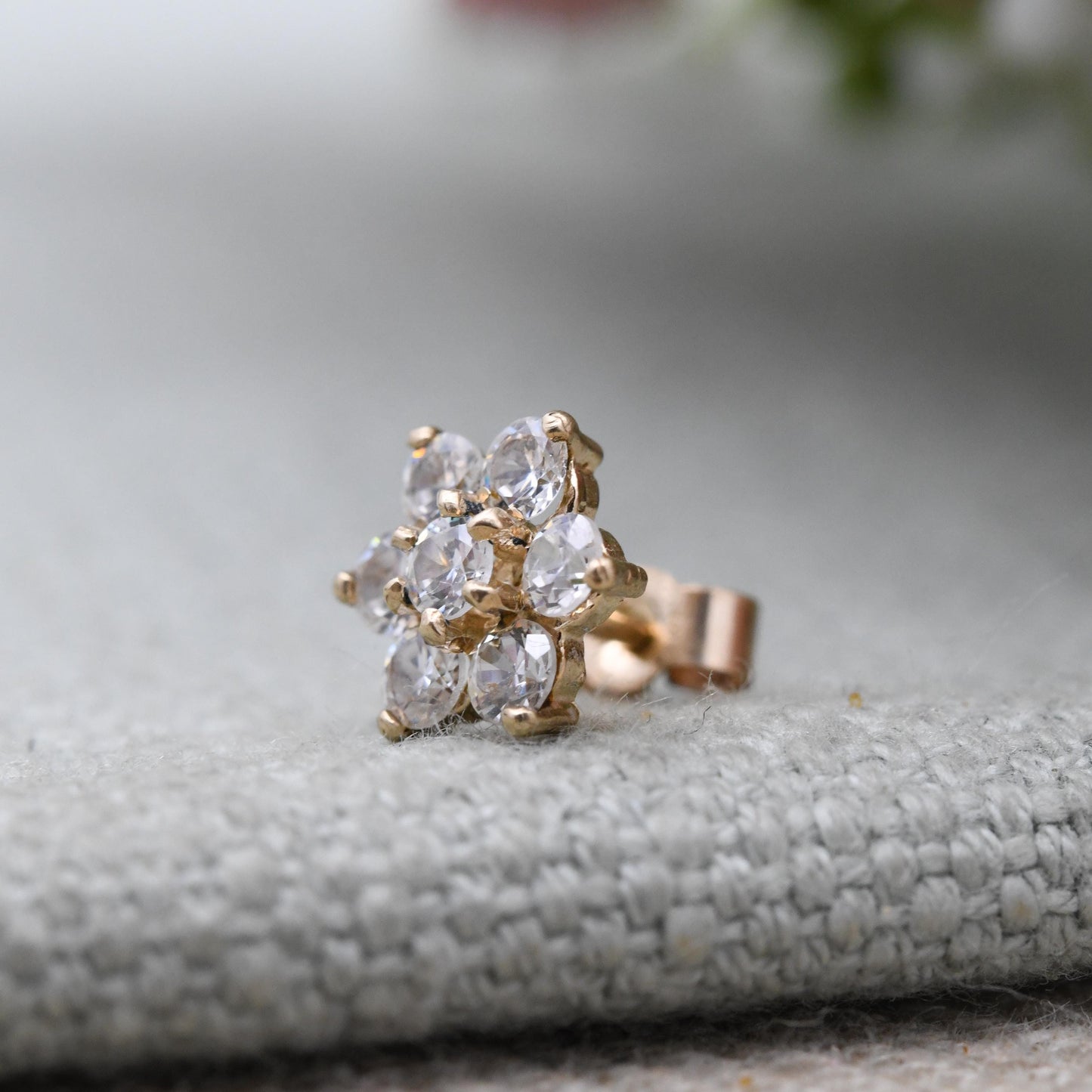 Single 9ct Gold Flower Stud Earring with CZ Clear Stones - Pretty Yellow Gold | Faceted Sparkly Stone | Butterfly Back