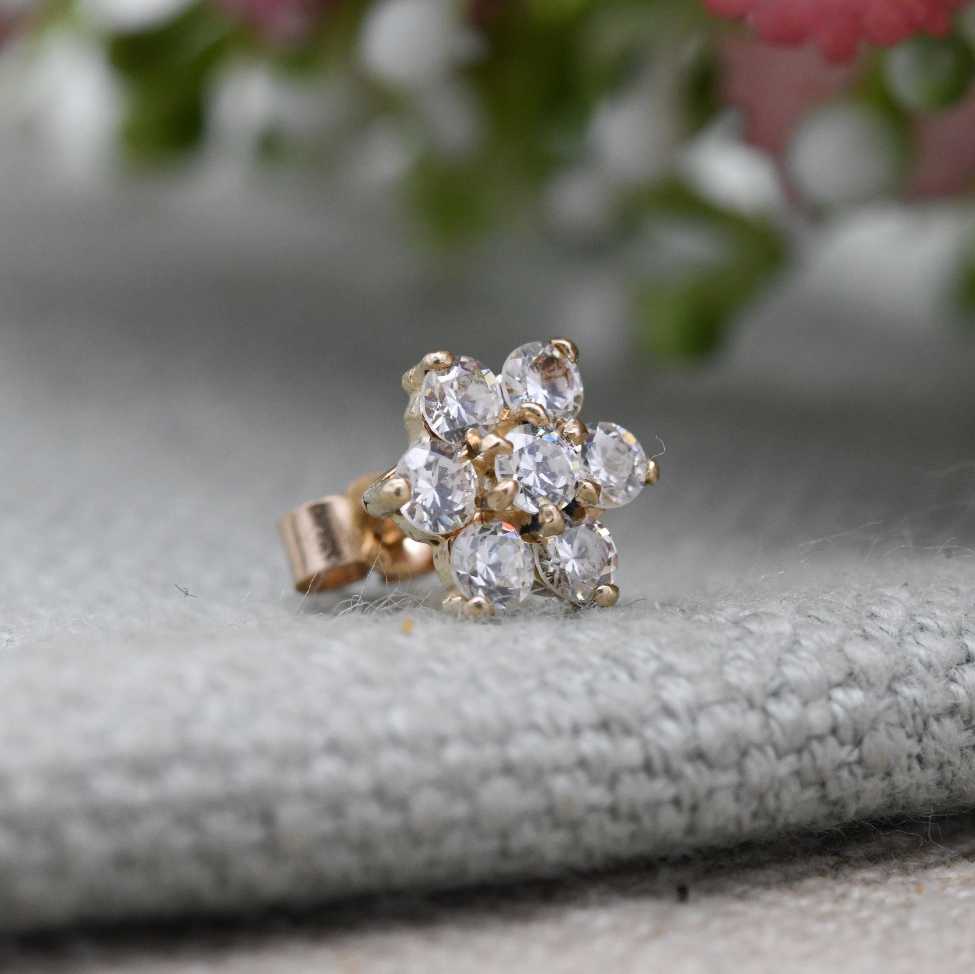 Single 9ct Gold Flower Stud Earring with CZ Clear Stones - Pretty Yellow Gold | Faceted Sparkly Stone | Butterfly Back