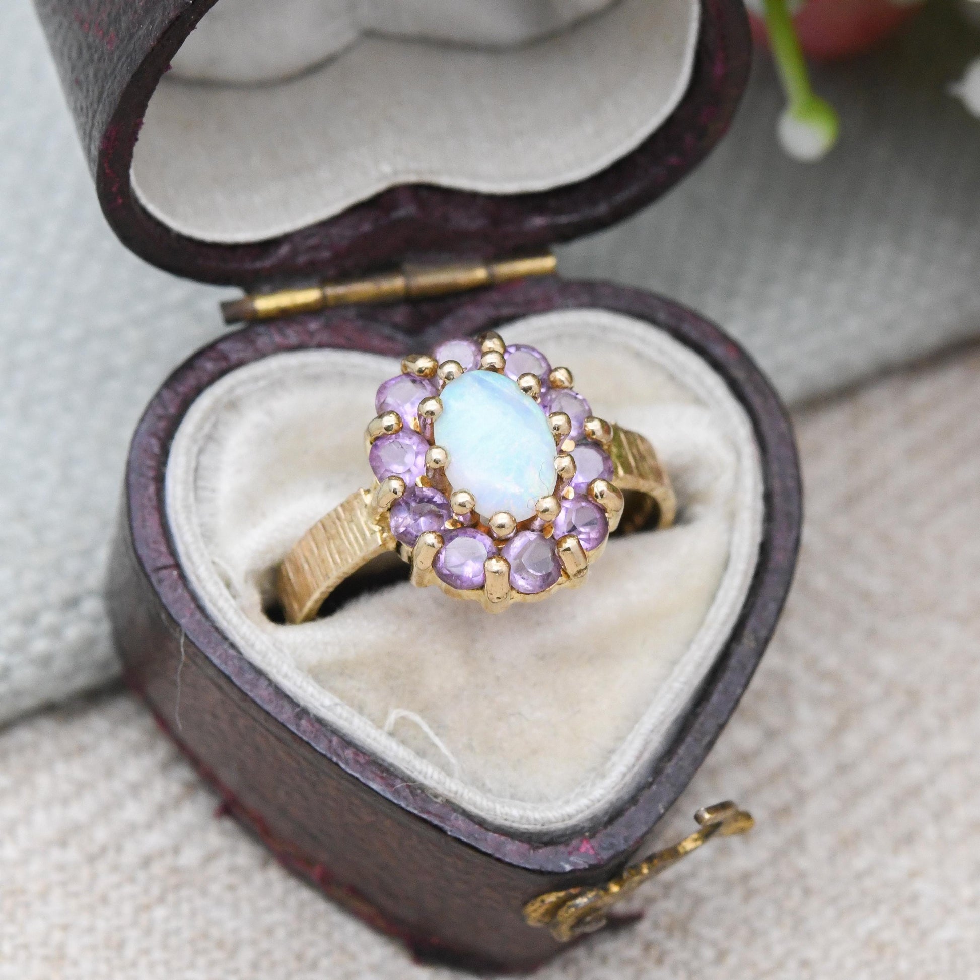 Vintage 9ct Gold Opal Amethyst Floral Cluster Ring 1975 - Pretty Mid-Century Flower Ring with Purple Halo | UK Size - K 1/2 | US Size 5 3/4