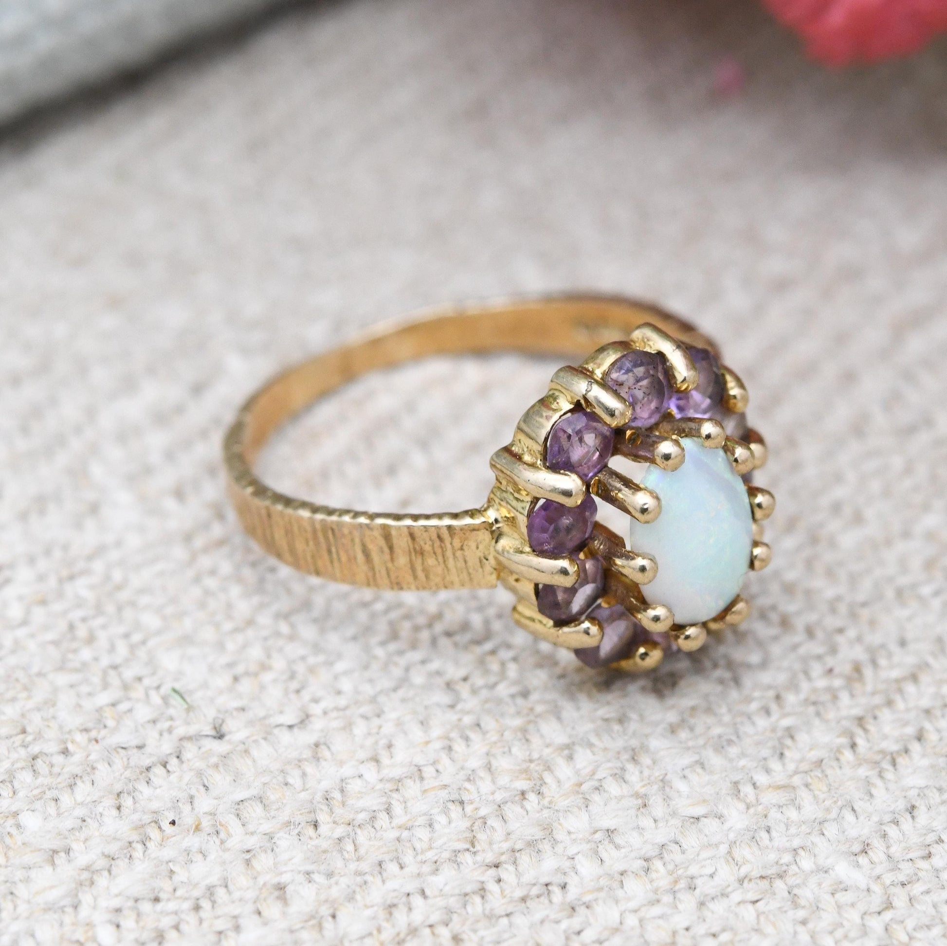 Vintage 9ct Gold Opal Amethyst Floral Cluster Ring 1975 - Pretty Mid-Century Flower Ring with Purple Halo | UK Size - K 1/2 | US Size 5 3/4