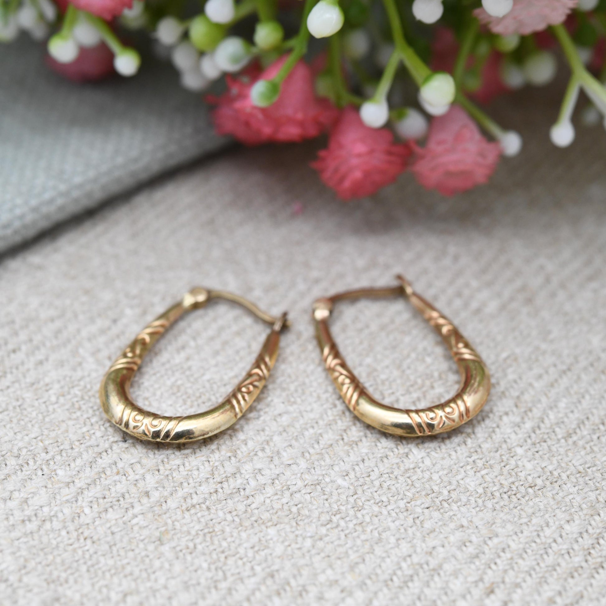 Vintage 9ct Gold Hoop Earrings – Oval Hoops with Swirling Pattern | Hollow Solid Yellow Gold | Gift for Her