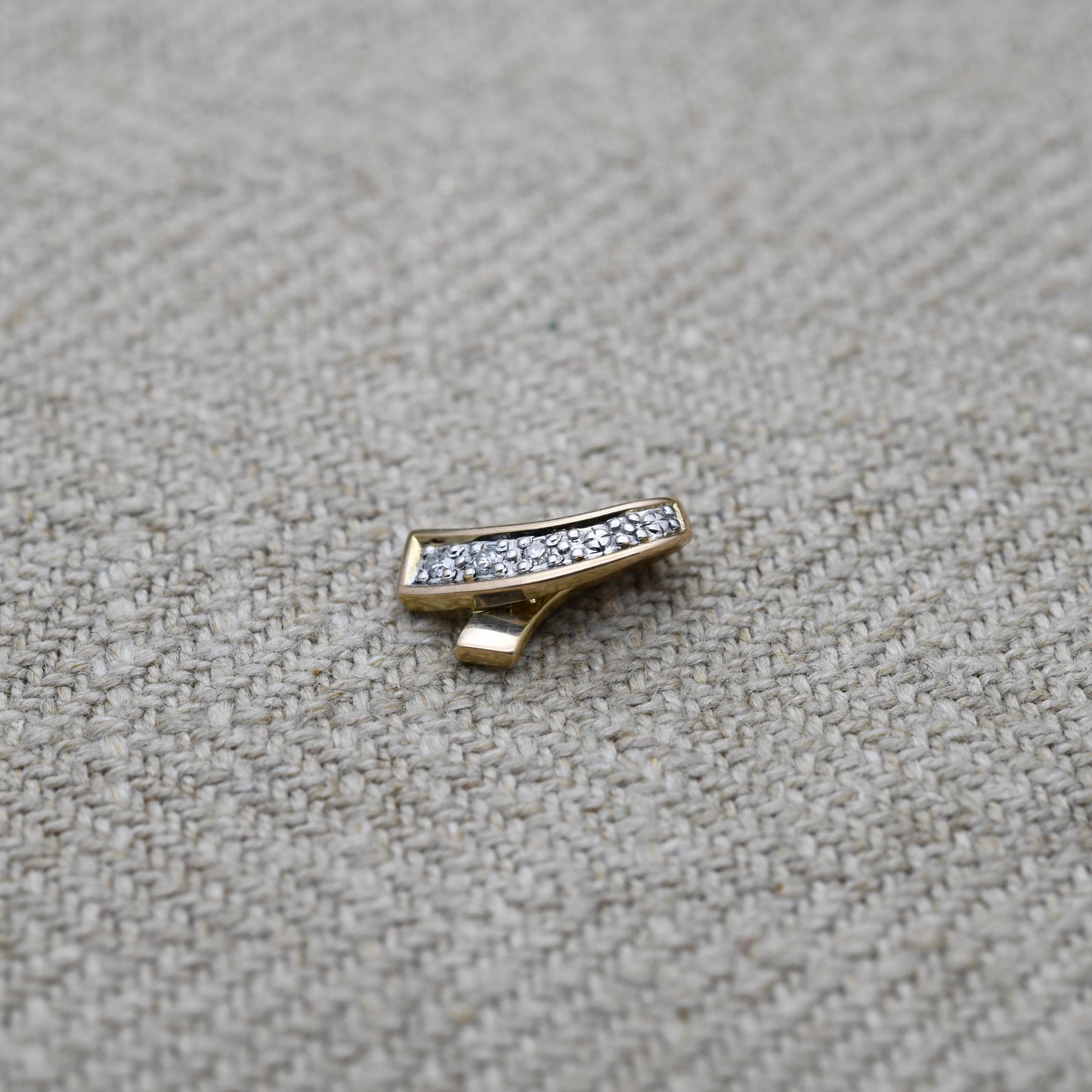 Vintage 9ct Gold Diamond Ribbon Pendant - Curved Twist Design| Solid Gold Minimalist Gift for Her