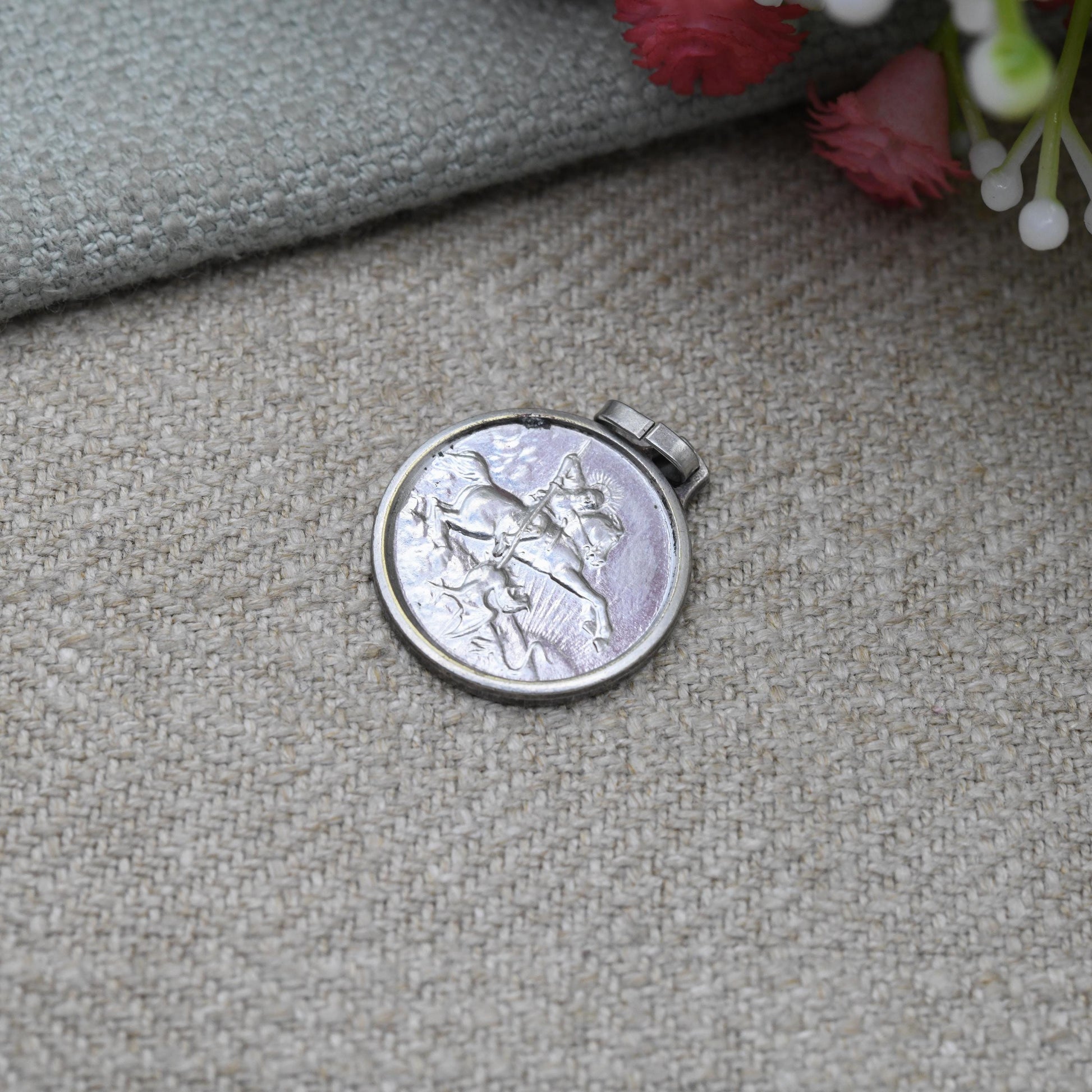 Vintage Sterling Silver St George and the Dragon Charm Pendant - Raised Relief | Souvenir Gift for Charm Bracelet