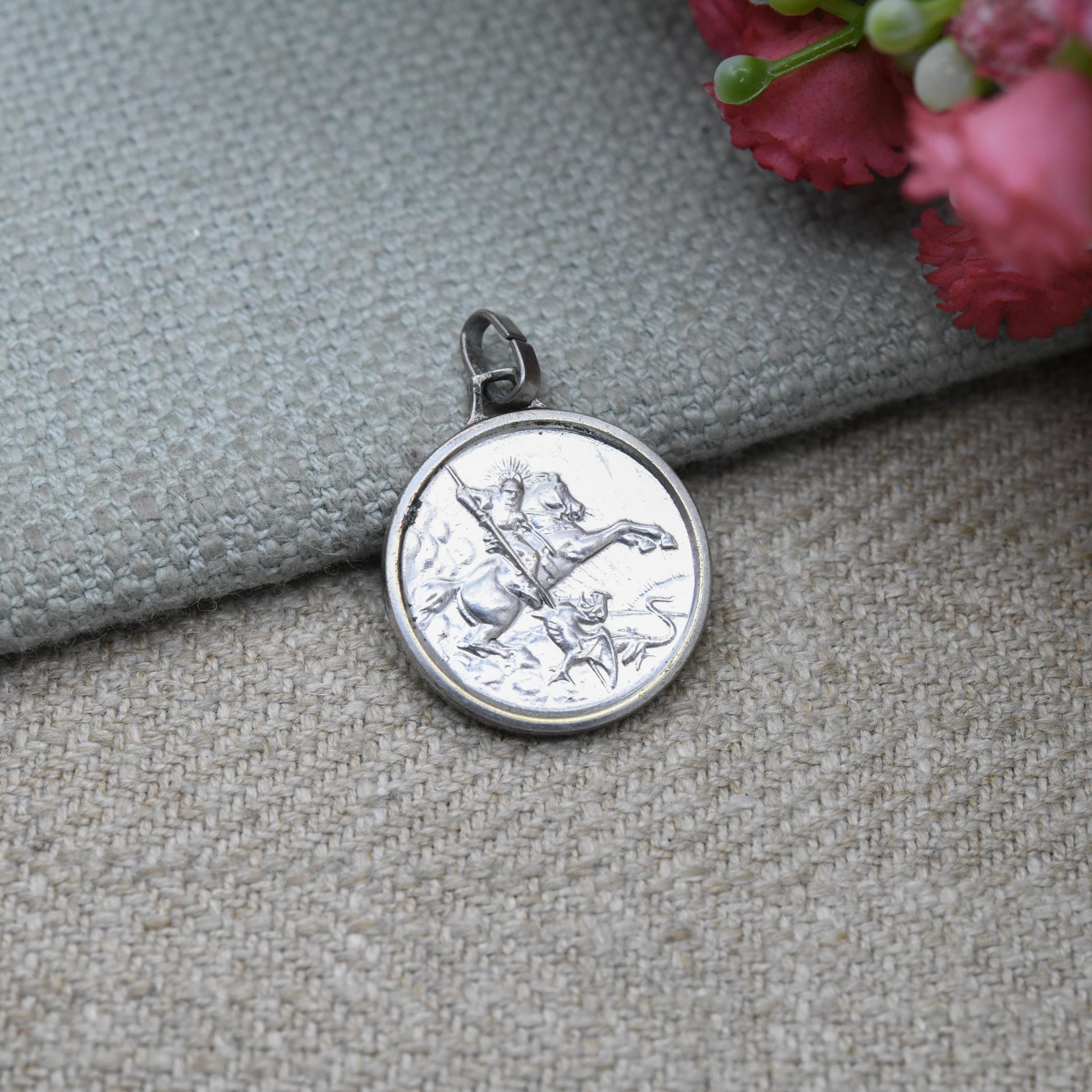 Vintage Sterling Silver St George and the Dragon Charm Pendant - Raised Relief | Souvenir Gift for Charm Bracelet