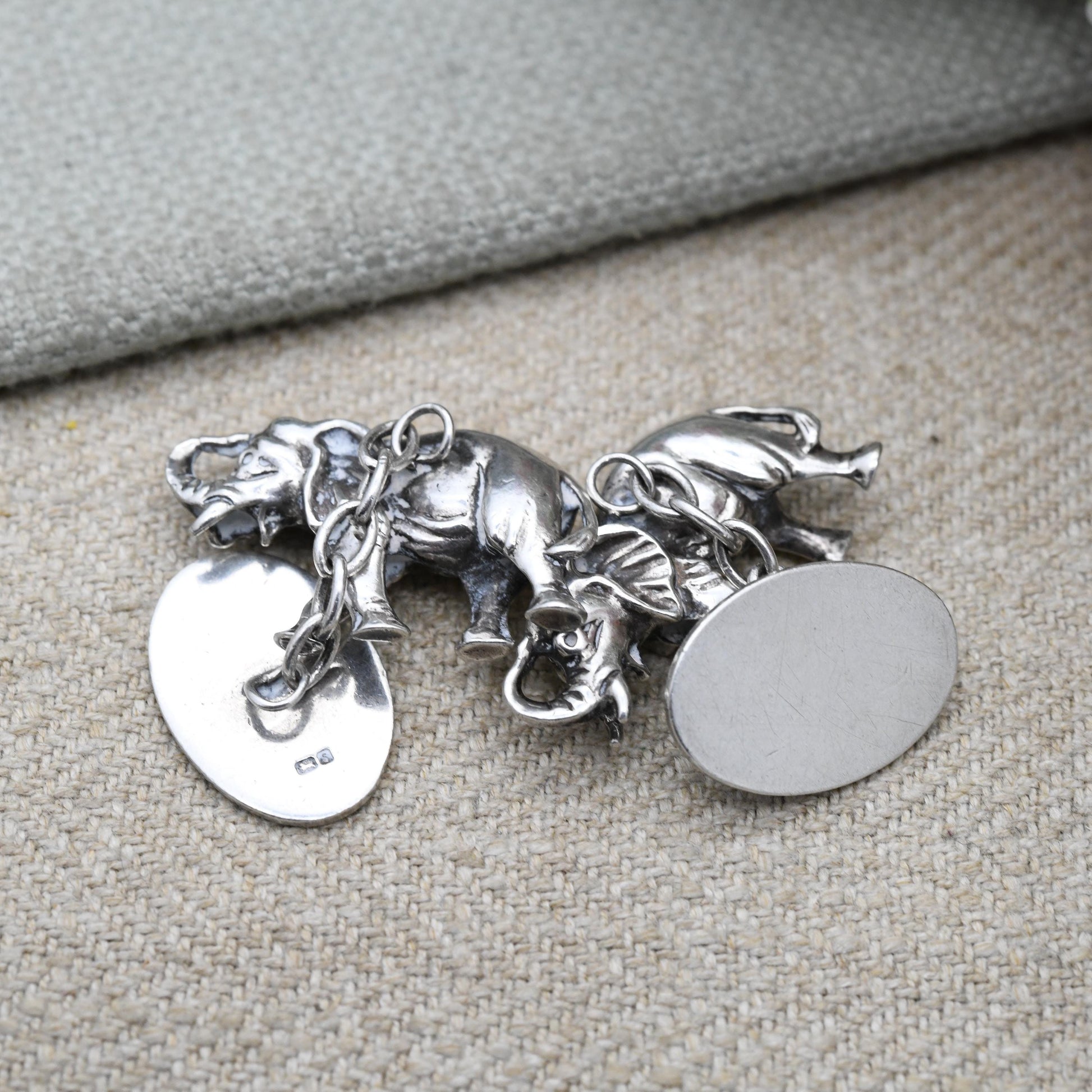 Vintage Silver African Elephant Chain Style Cufflinks 1992 - Ornate Textured Gift for Him Husband Father Brother