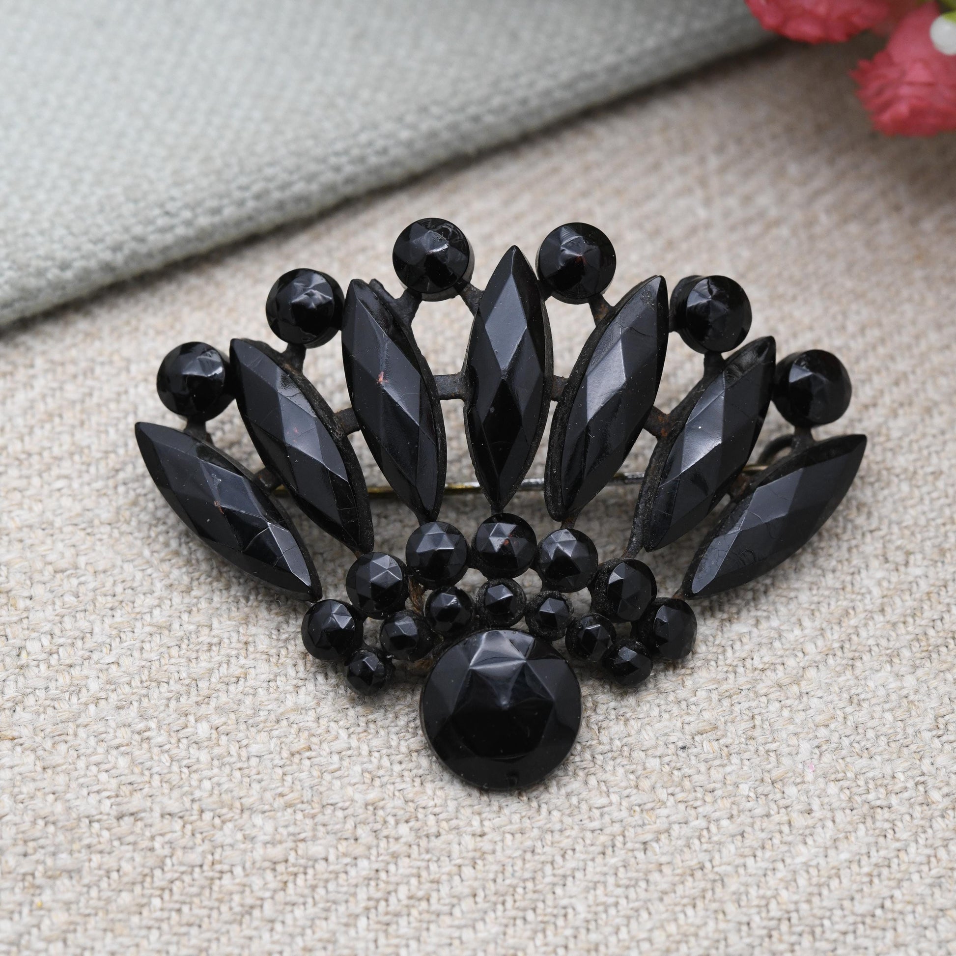 Antique Victorian French Jet Brooch c. 1870s Mourning Jewellery