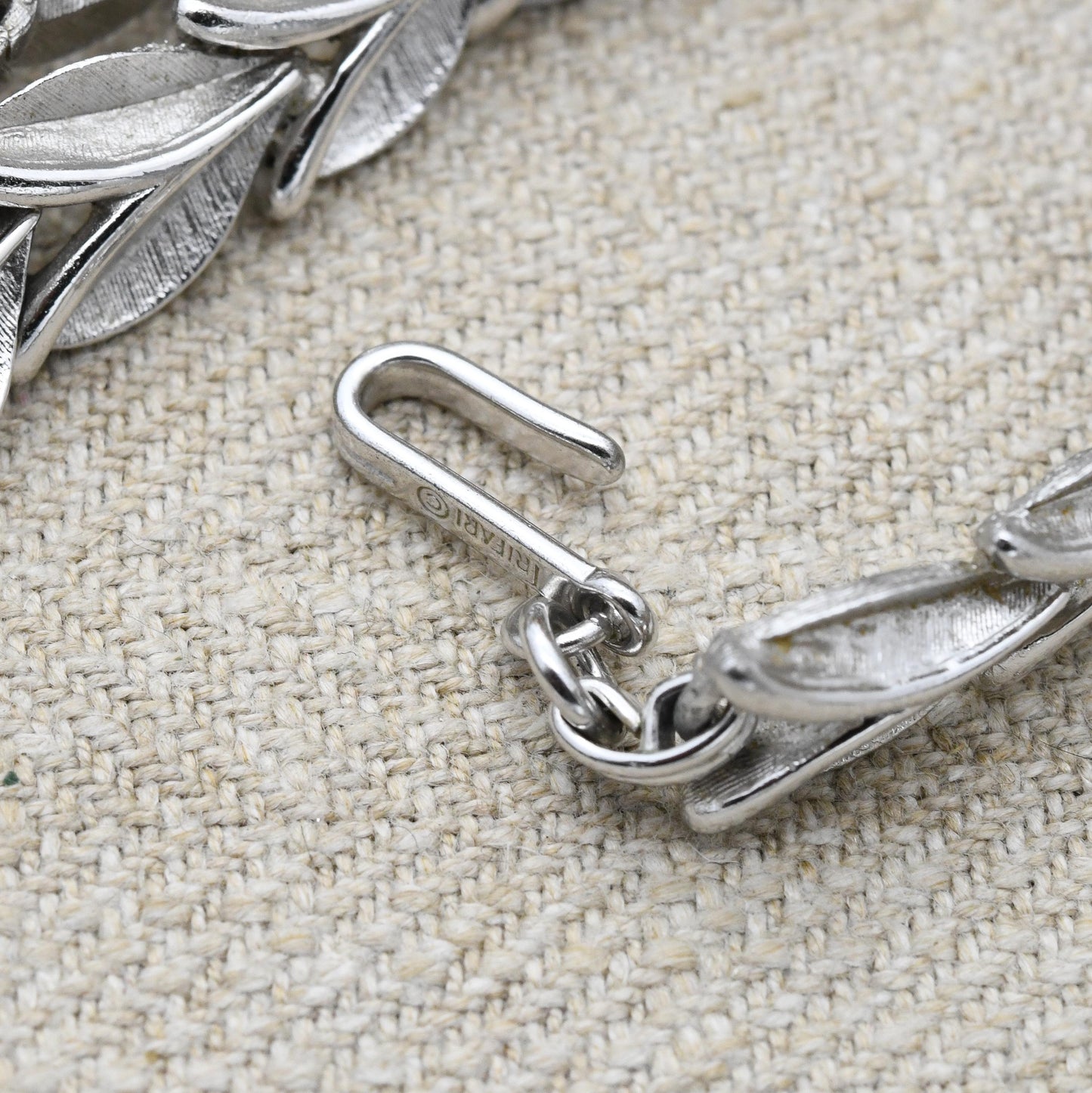 Vintage Trifari Laurel Leaf Choker Necklace Brushed Silver Tone - Mid-Century Designer Jewellery