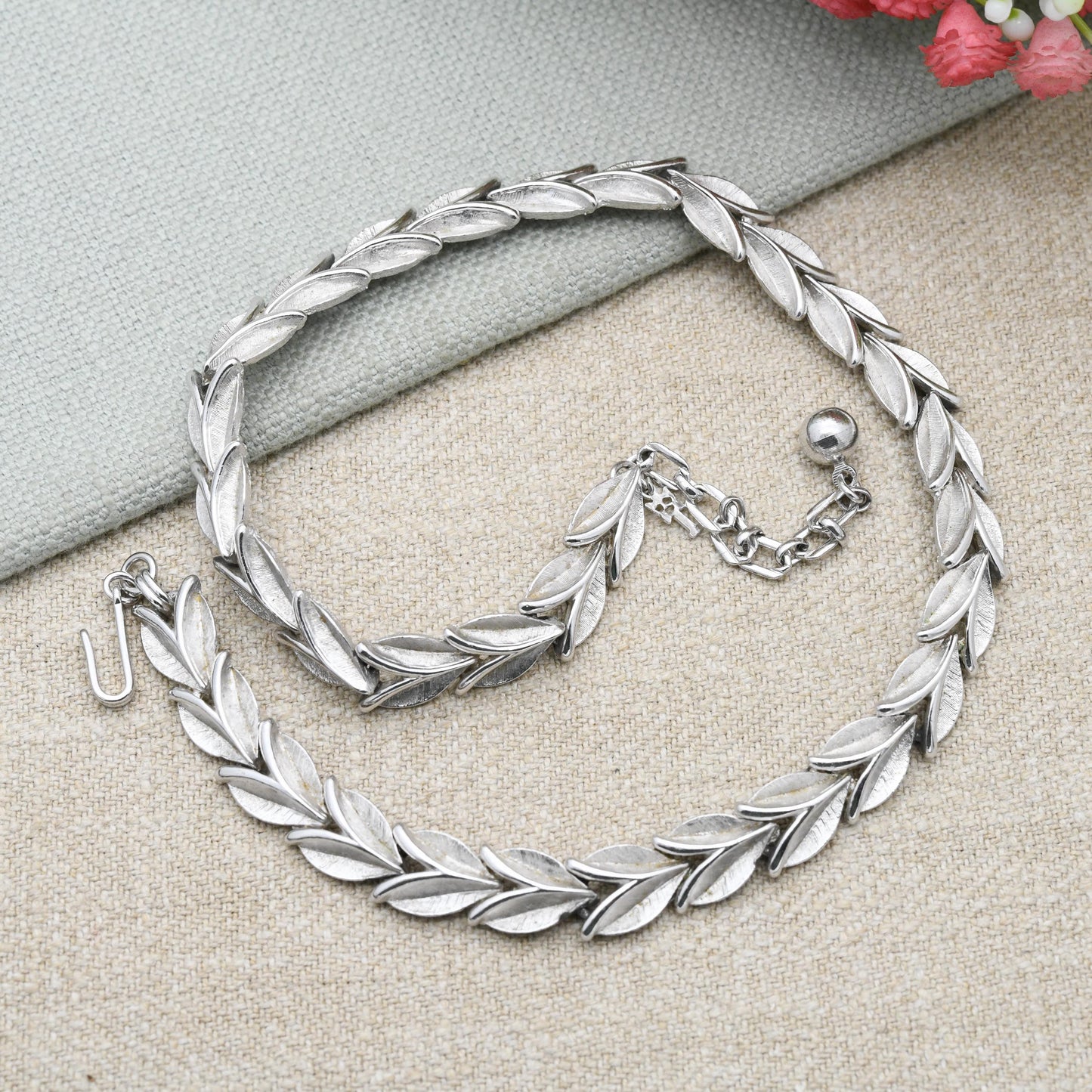 Vintage Trifari Laurel Leaf Choker Necklace Brushed Silver Tone - Mid-Century Designer Jewellery