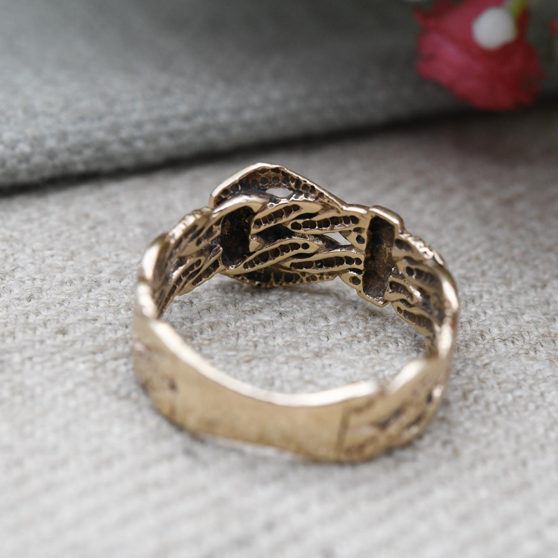 Vintage 9ct Gold Buckle Ring 1988 - Openwork Belt Buckle Textured Unisex Gold Band Gift | UK Size - P | US Size - 7 3/4