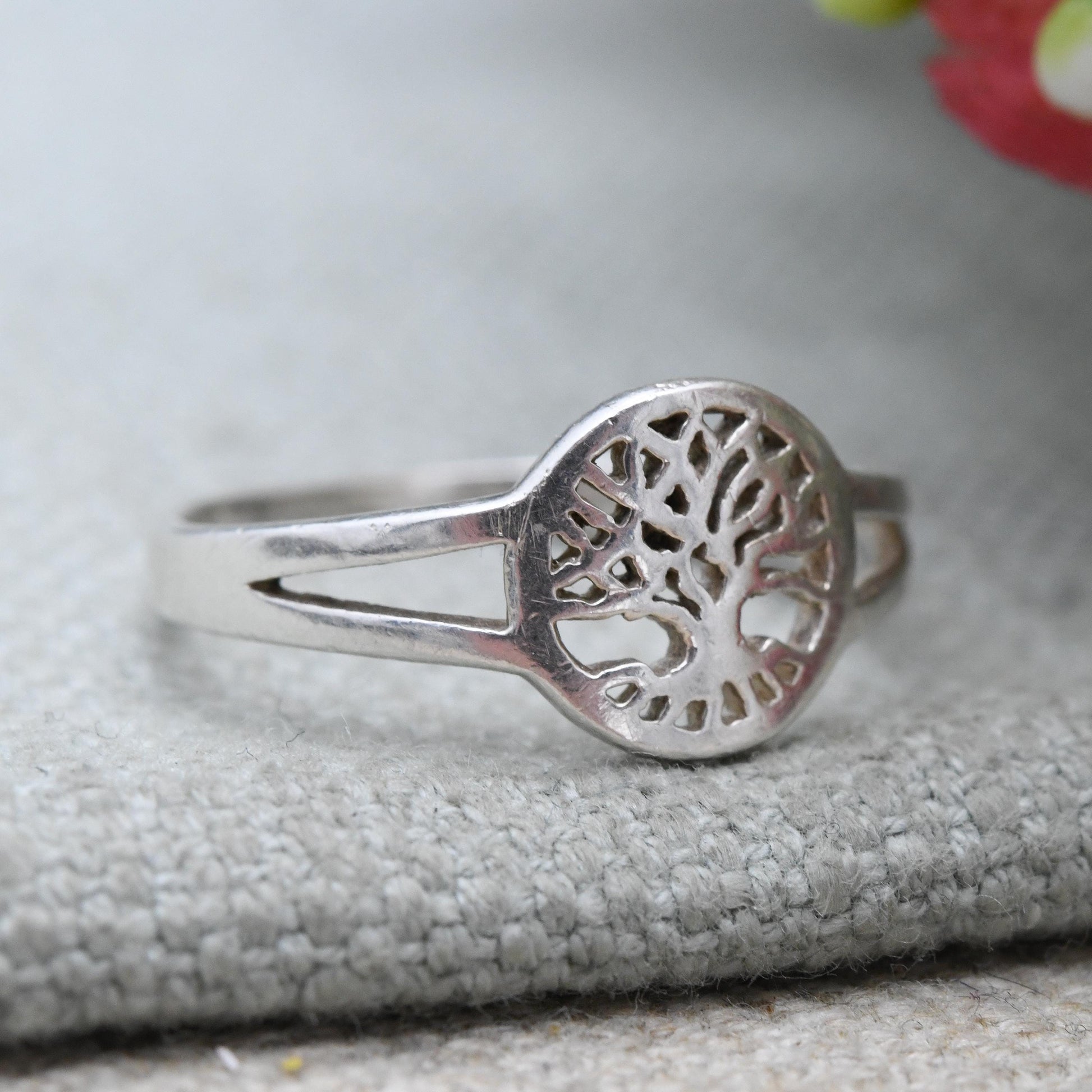 Vintage Sterling Silver Tree of Life Signet Ring - Celtic Design | Openwork Split Shank Shoulders | UK Size - R | US Size - 8 3/4