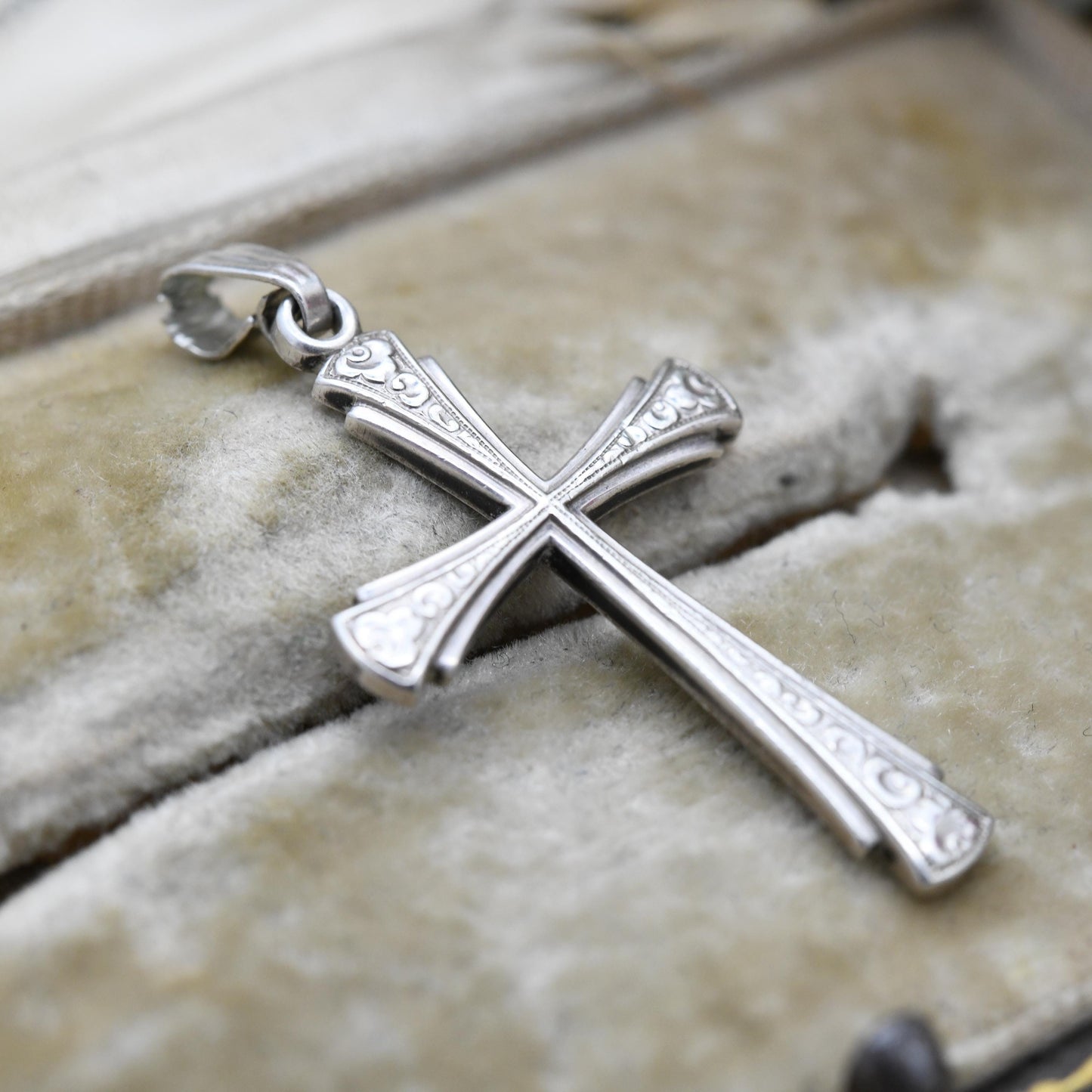 Vintage Kordes and Lichtenfels Sterling Silver Cross Pendant - K&L Raised Relief Scrolling Religious Gift | Christian Necklace