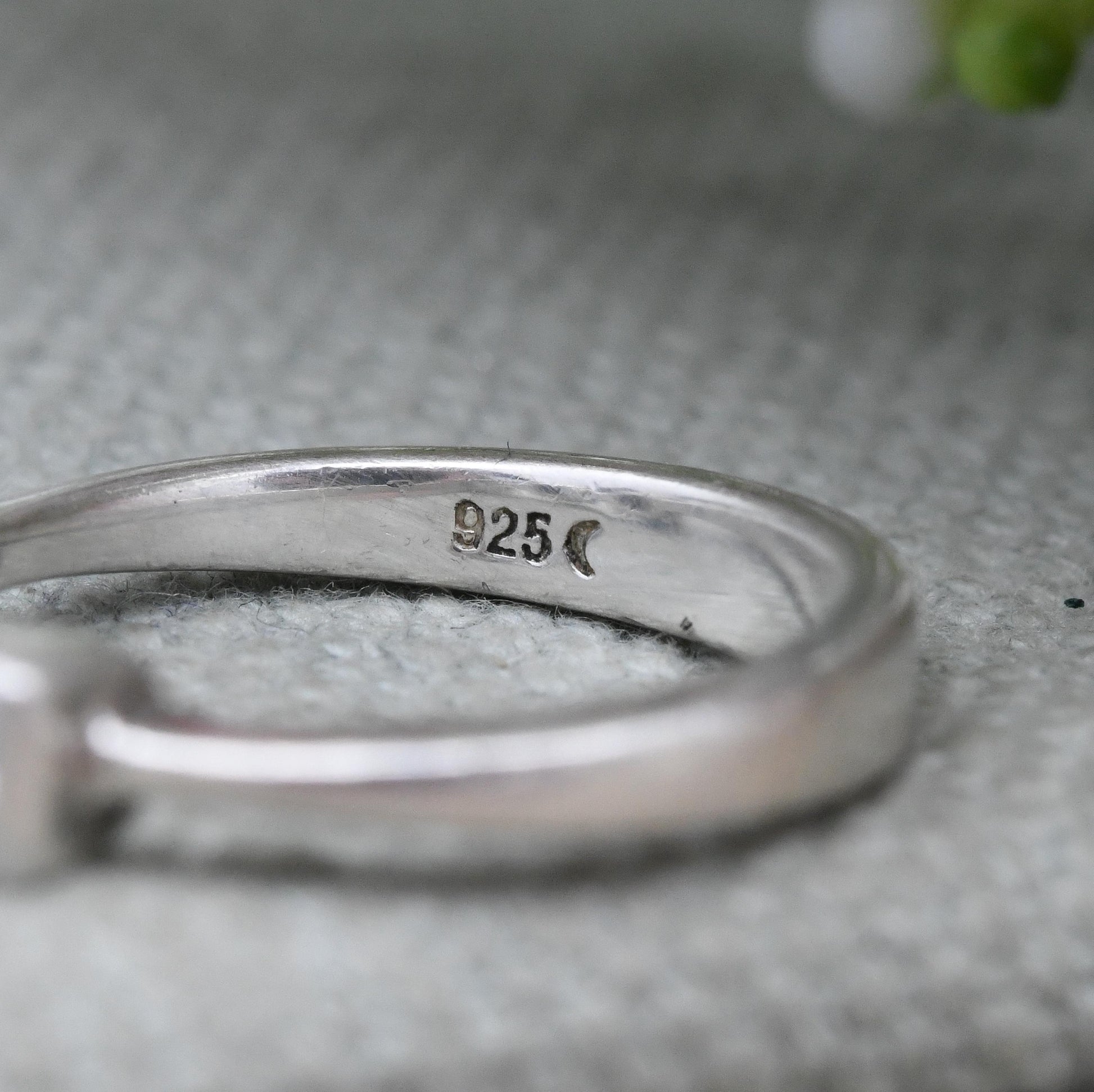 Fossil Sterling Silver Clear Stone Solitaire Ring - Square White Stone | Bezel | UK Size - N 1/2 | US Size - 7