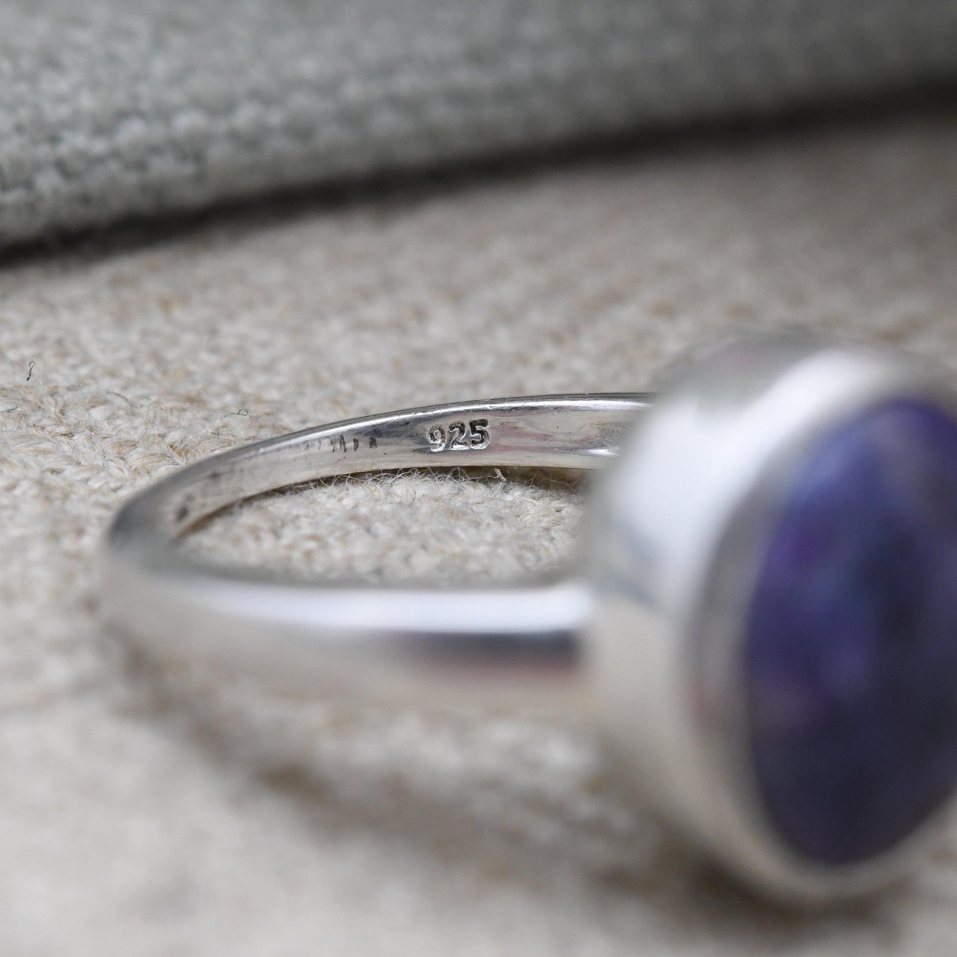 Vintage Sterling Silver Purple Stone Signet Ring - Cabochon Large Purple Stone | UK Size - N | US Size - 6 1/2