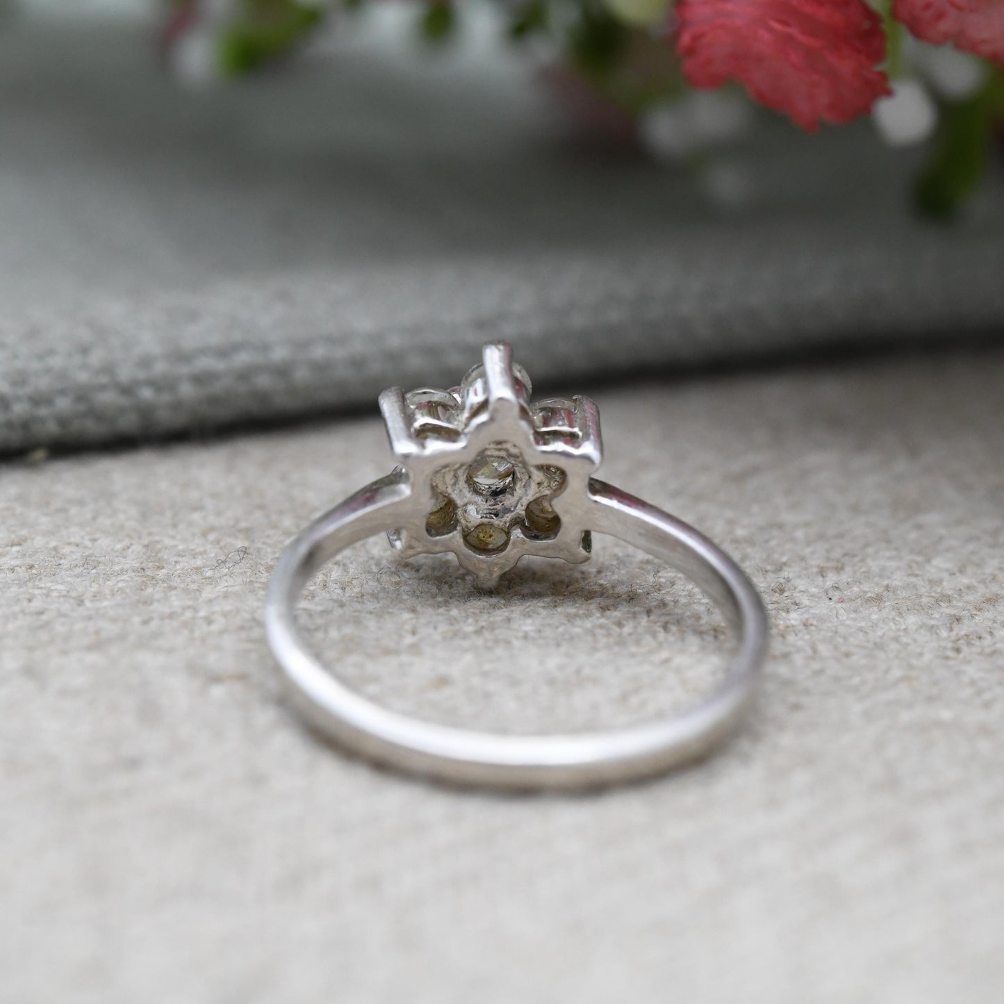 Vintage Sterling Silver CZ Cluster Ring - Floral Design | Statement Cocktail Ring | Pretty Gift for Her | UK Size - N 1/2 | US Size - 6 3/4