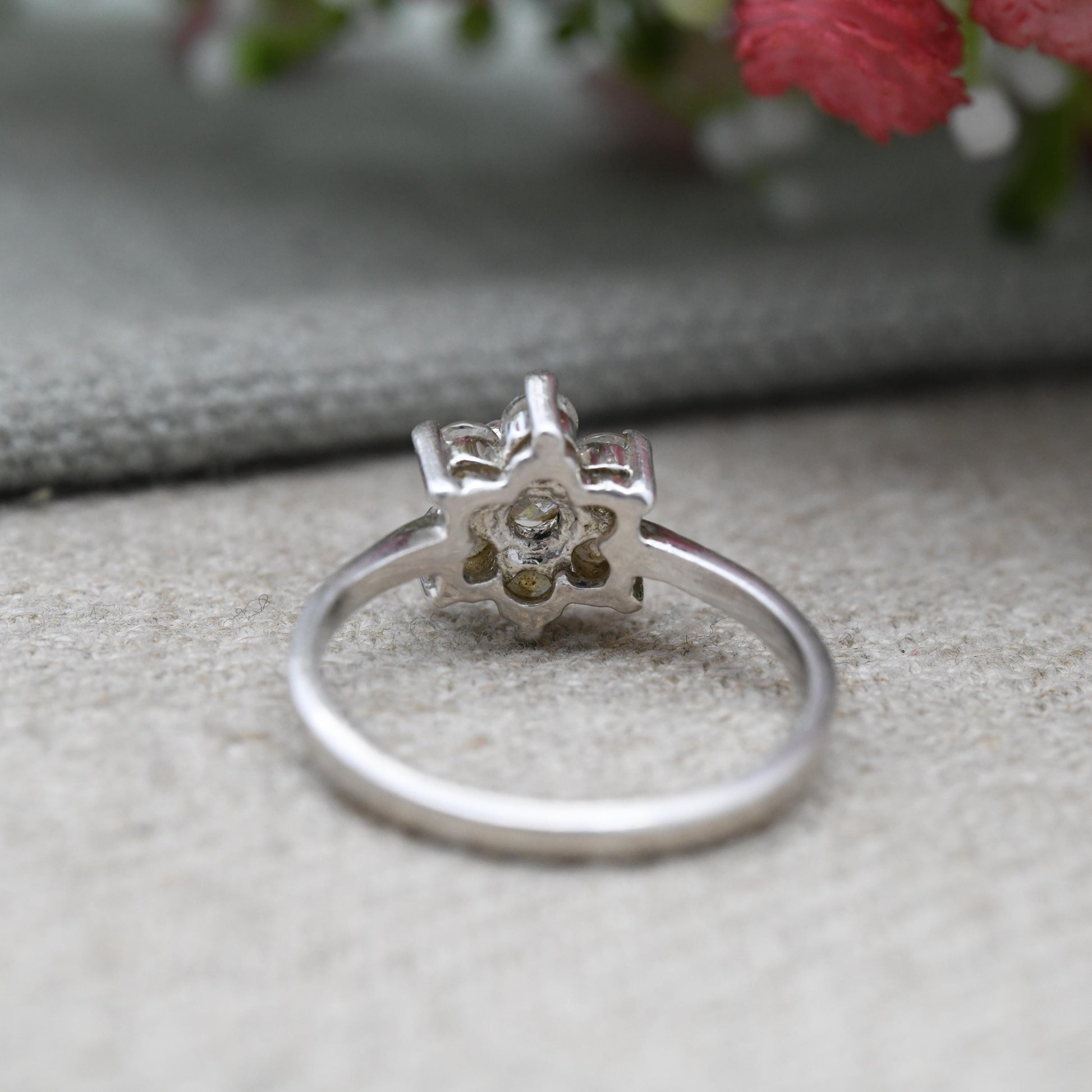 Vintage Sterling Silver CZ Cluster Ring - Floral Design | Statement Cocktail Ring | Pretty Gift for Her | UK Size - N 1/2 | US Size - 6 3/4