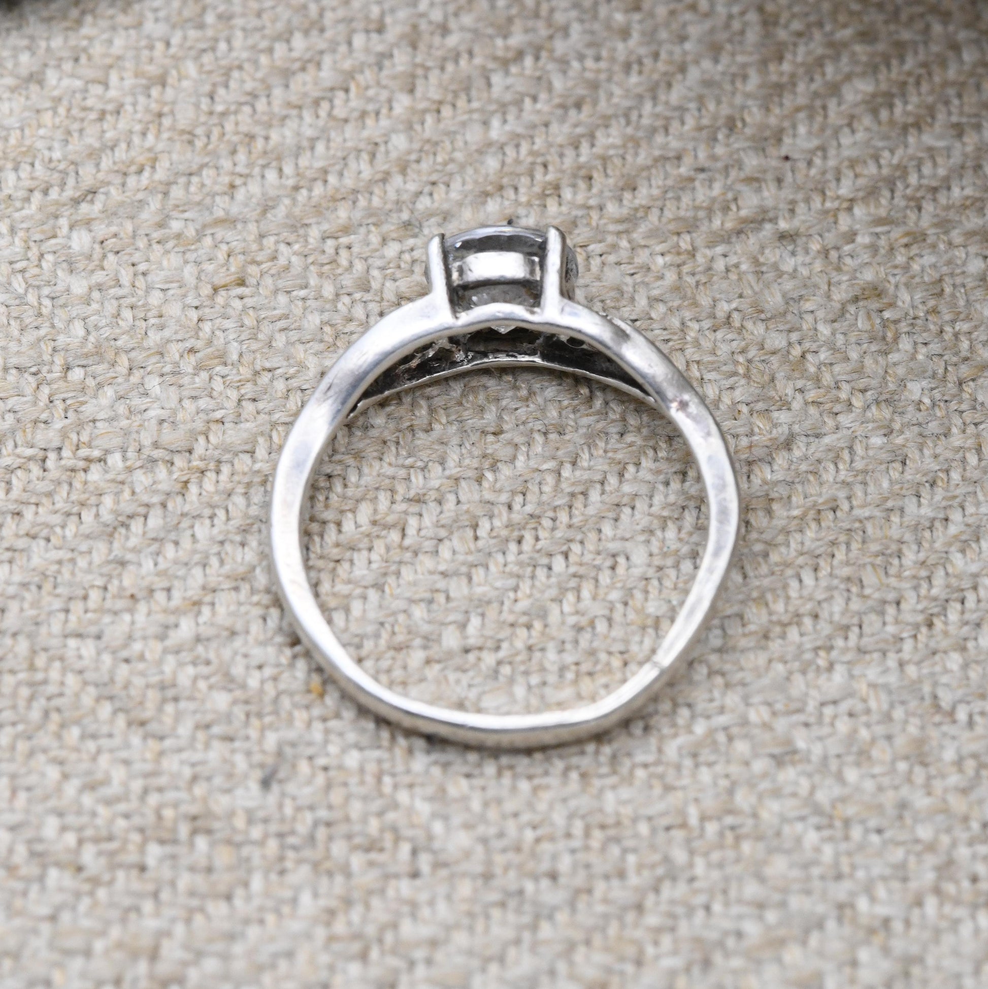 Vintage Sterling Silver Clear Stone Solitaire Ring - Large White Stone with Side Stones | Placeholder Ring | UK Size - K 1/2 US Size - 6 1/2