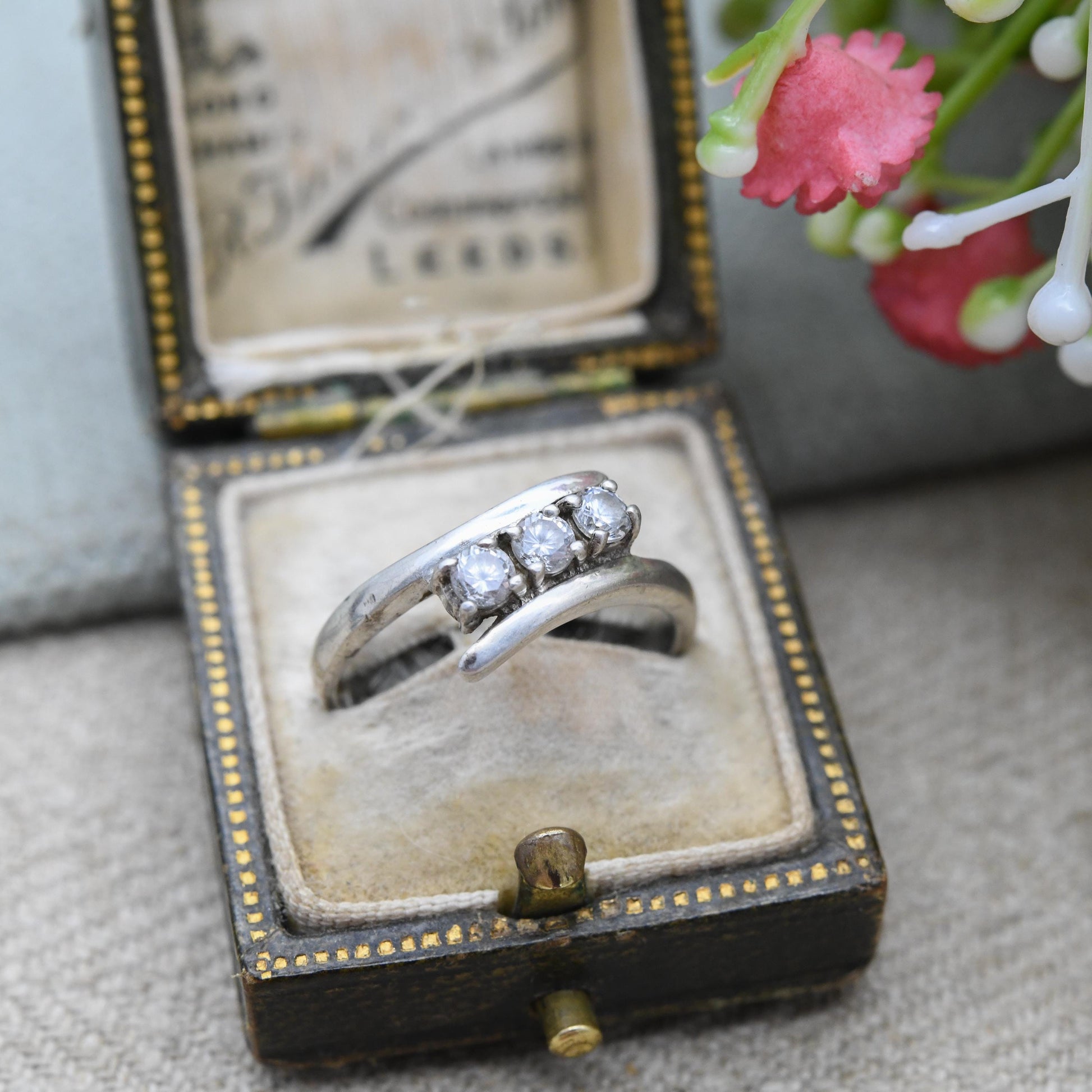 Vintage Sterling Silver CZ Bypass Three Stone Ring - Clear Gemstone Trilogy Ring | UK Size - L 1/2 | US Size - 6