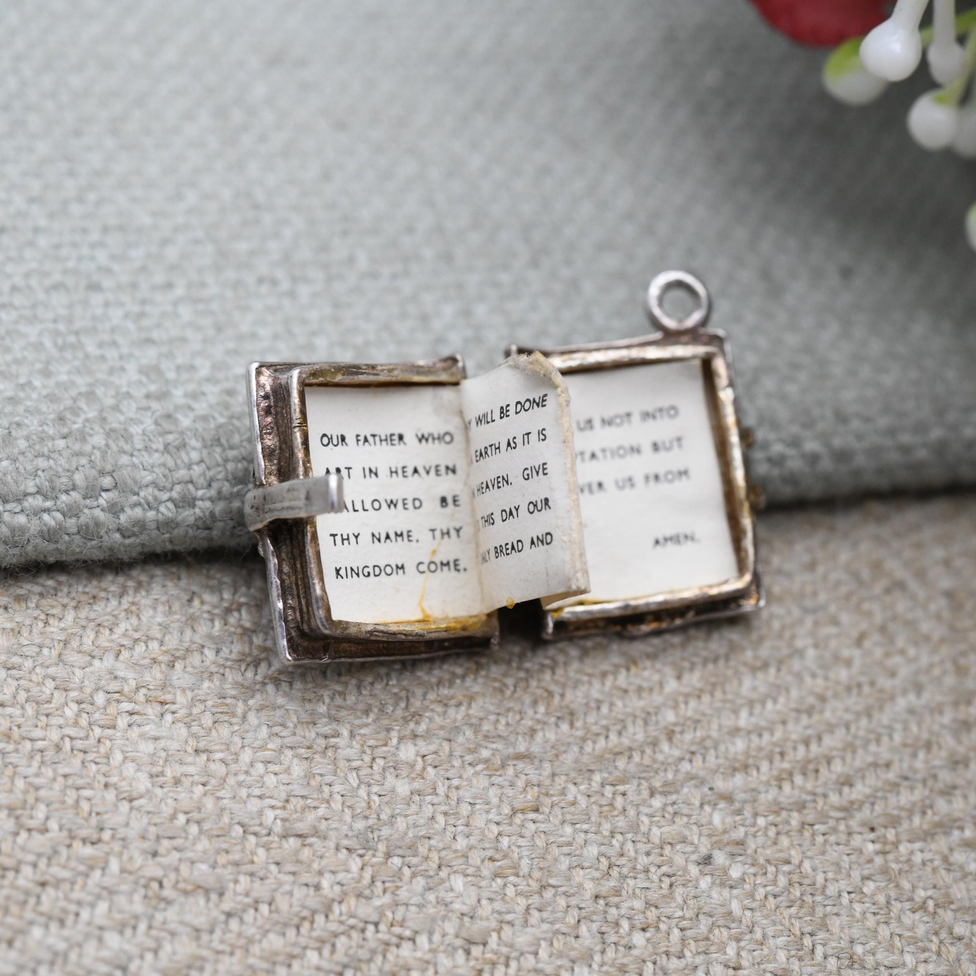 Vintage Opening Holy Bible Charm Pendant - The Lords Prayer | Religious Gift for Charm Bracelet Necklace
