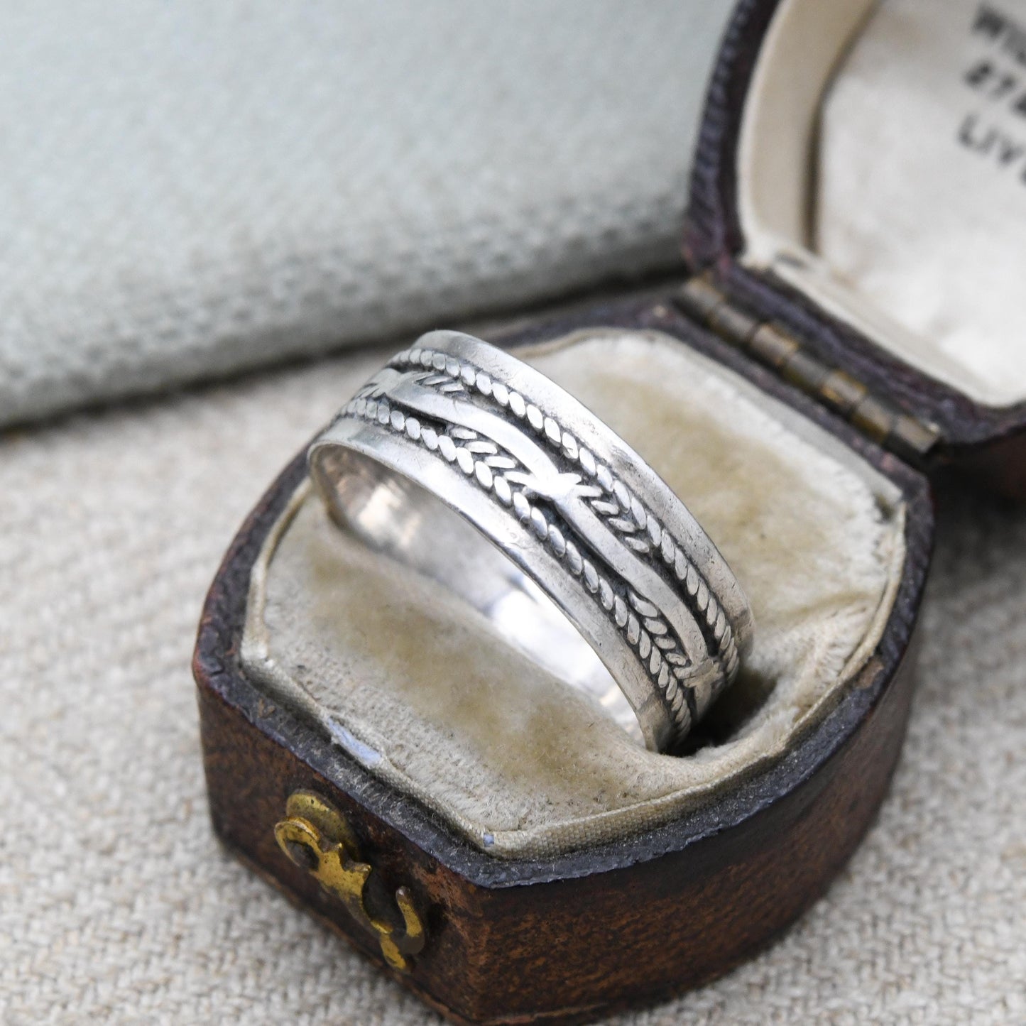 Vintage Sterling Silver Band Ring - Unisex Textured Silver Wide Band | UK Size - T | US Size - 10