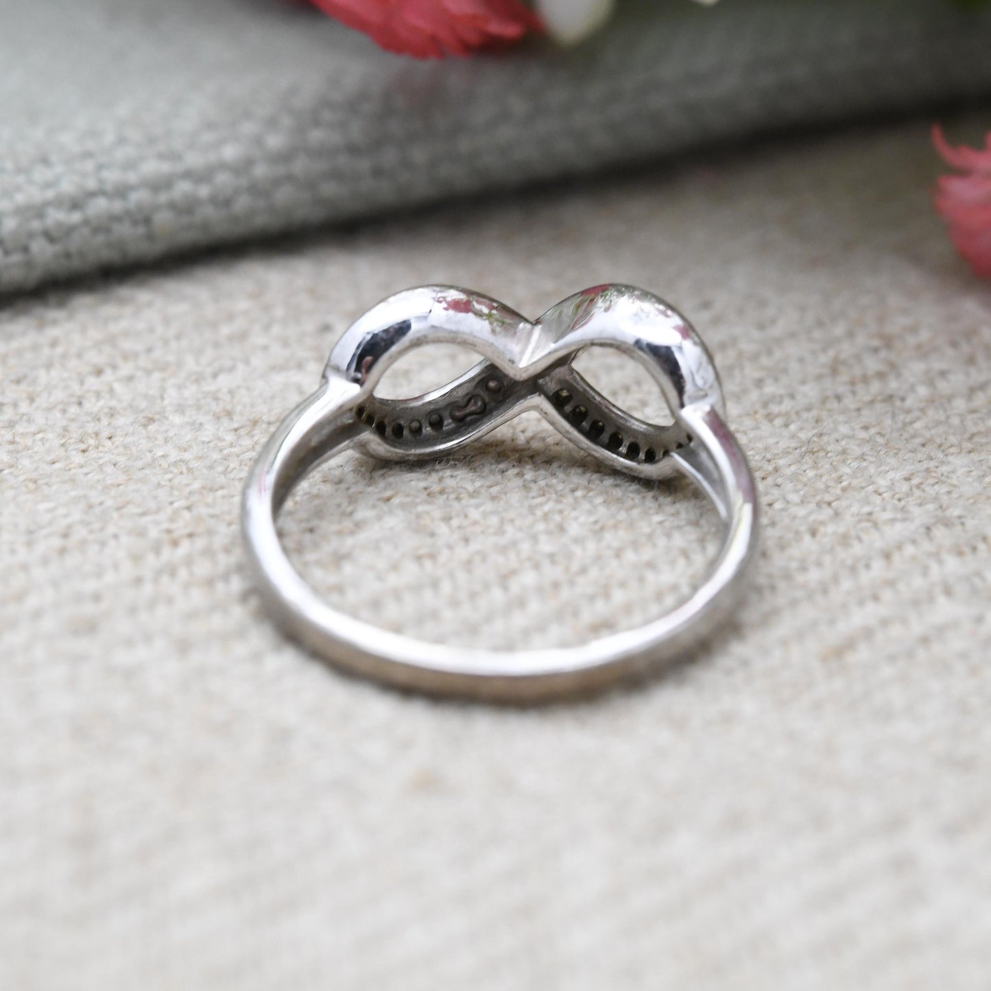 Vintage Sterling Silver Clear Stone Infinity Ring - Openwork Knot Minimalist Ring | Gift for Her | UK Size - M 1/2 | US Size - 6 1/4