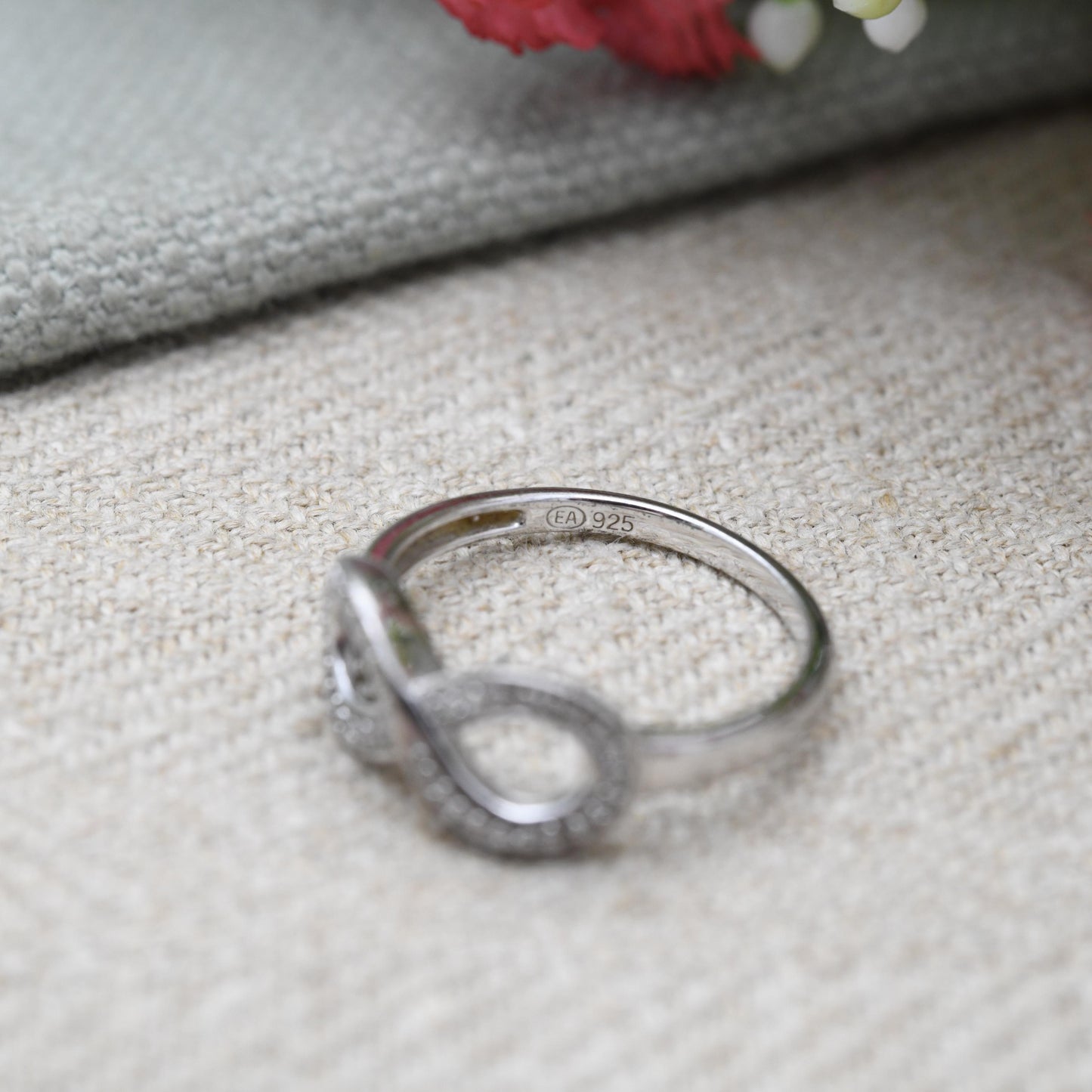 Vintage Sterling Silver Clear Stone Infinity Ring - Openwork Knot Minimalist Ring | Gift for Her | UK Size - M 1/2 | US Size - 6 1/4
